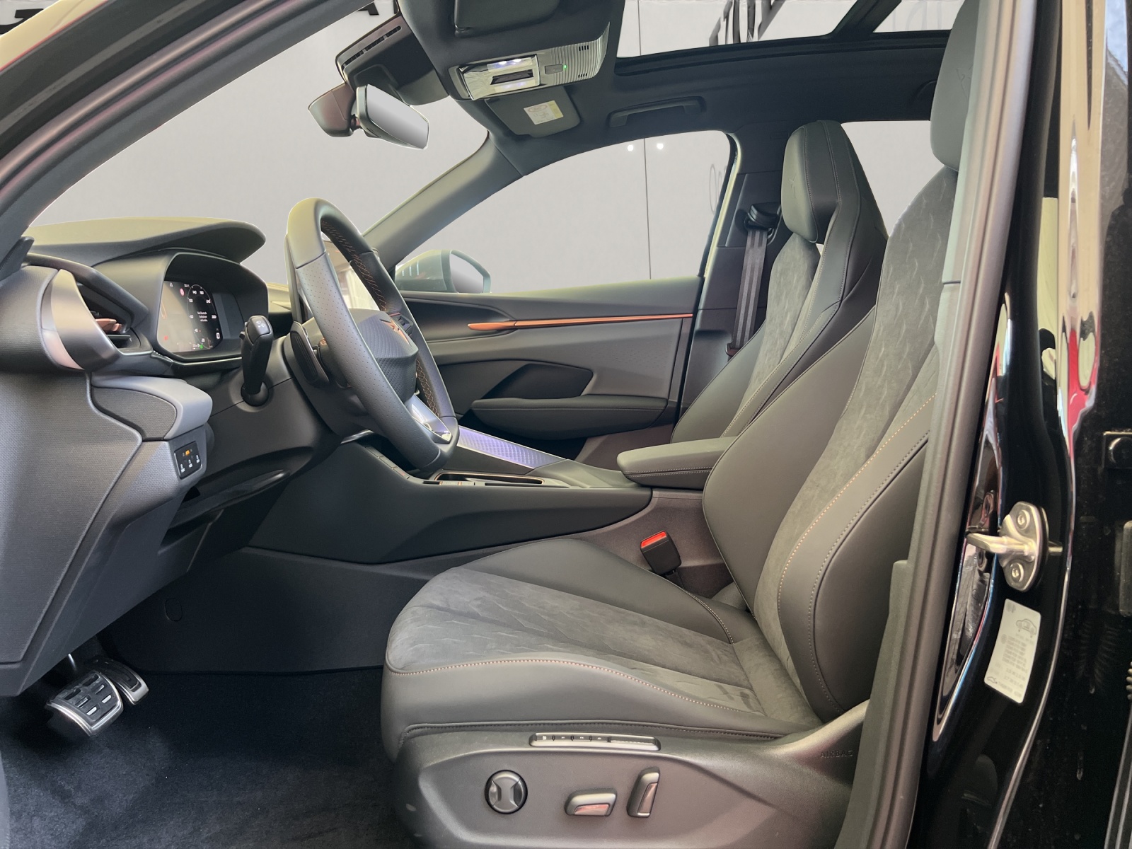 CUPRA Terramar 2.0 TSI VZ 4Drive DSG 4x4 265PS-showroom-element-3