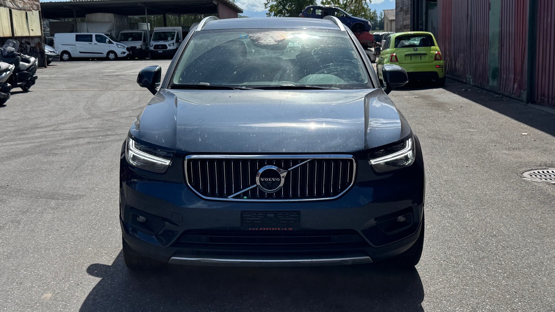 VOLVO XC40 T5 TwE Inscription DCT-image-1