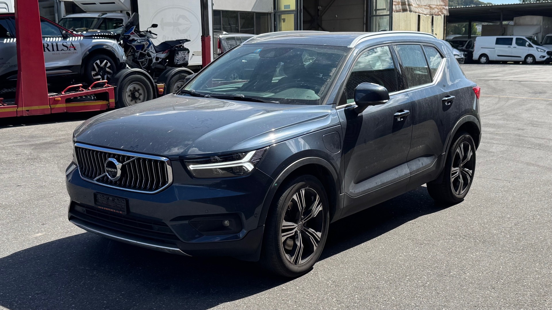 VOLVO XC40 T5 TwE Inscription DCT-image-2