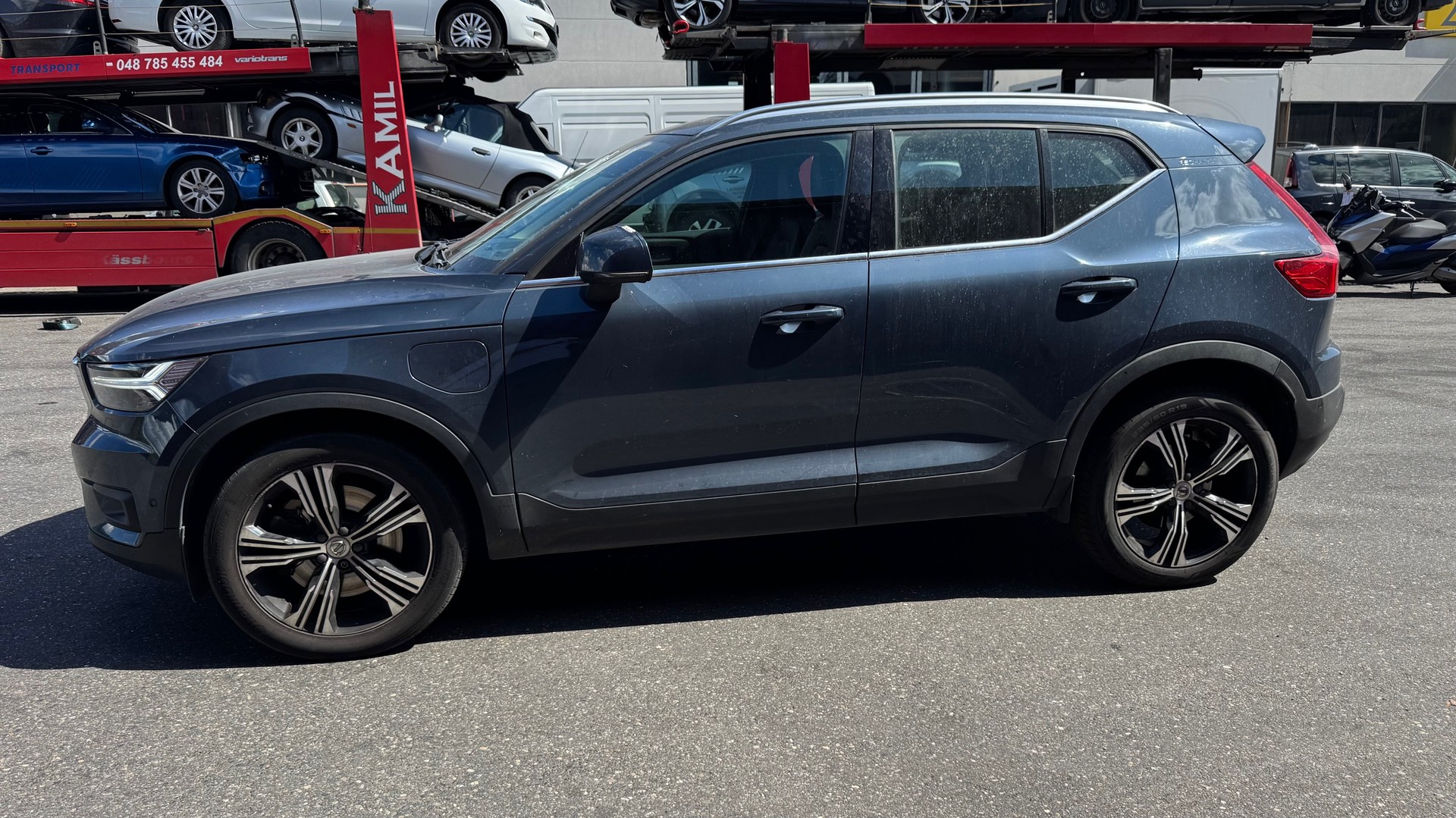 VOLVO XC40 T5 TwE Inscription DCT-image-3