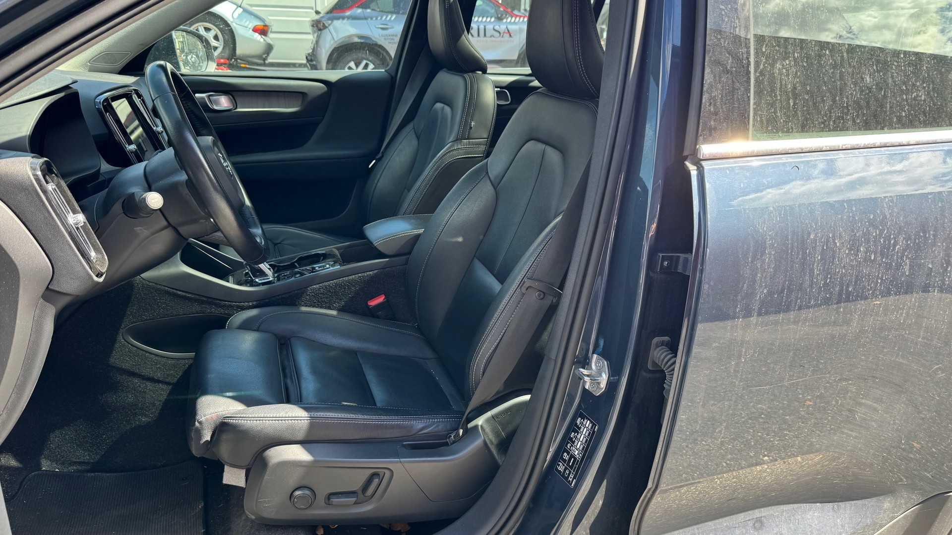 VOLVO XC40 T5 TwE Inscription DCT-image-13