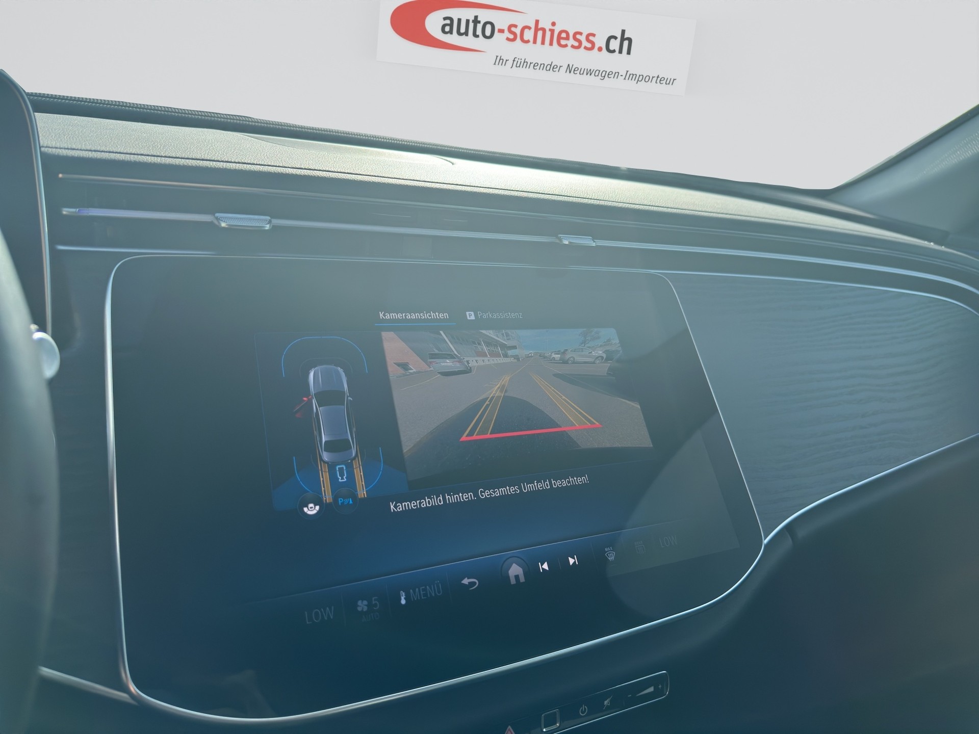 MERCEDES-BENZ E 200 Avantgarde Advanced 9G-Tronic-image-14