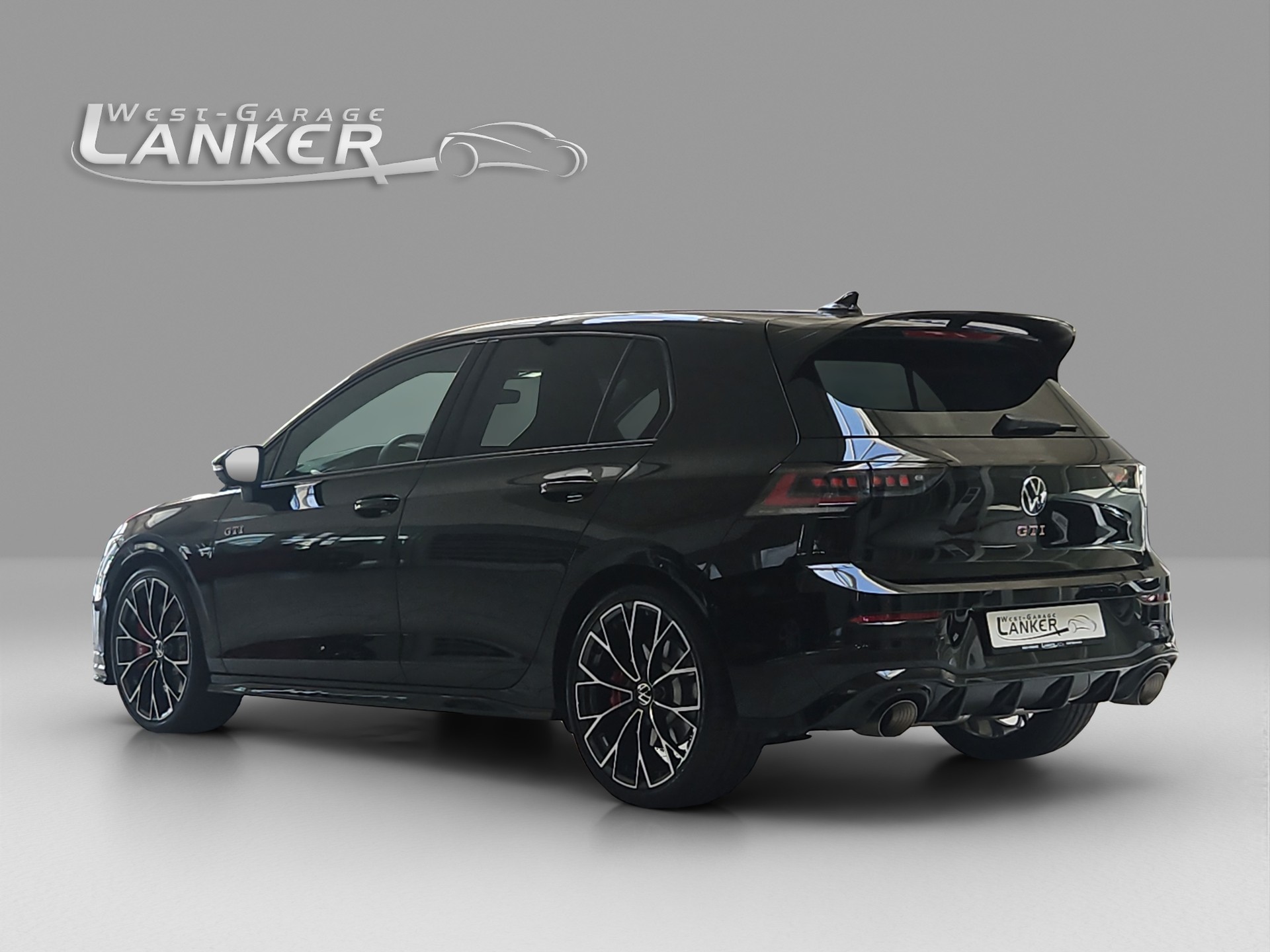 VW Golf VIII 2.0 TSI GTI Clubsport DSG-image-3