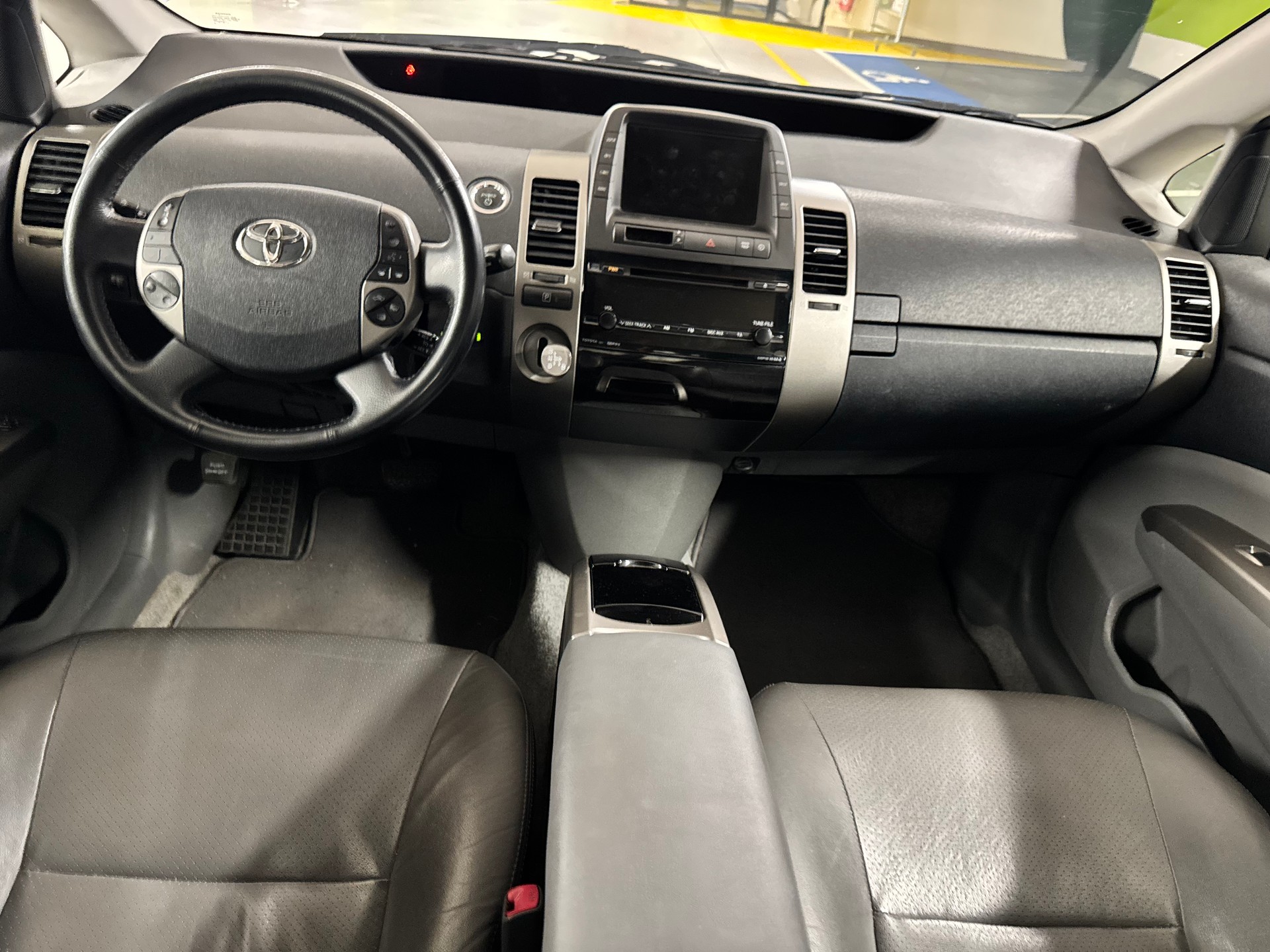 TOYOTA Prius 1.5 16V Hybrid Limited-image-11