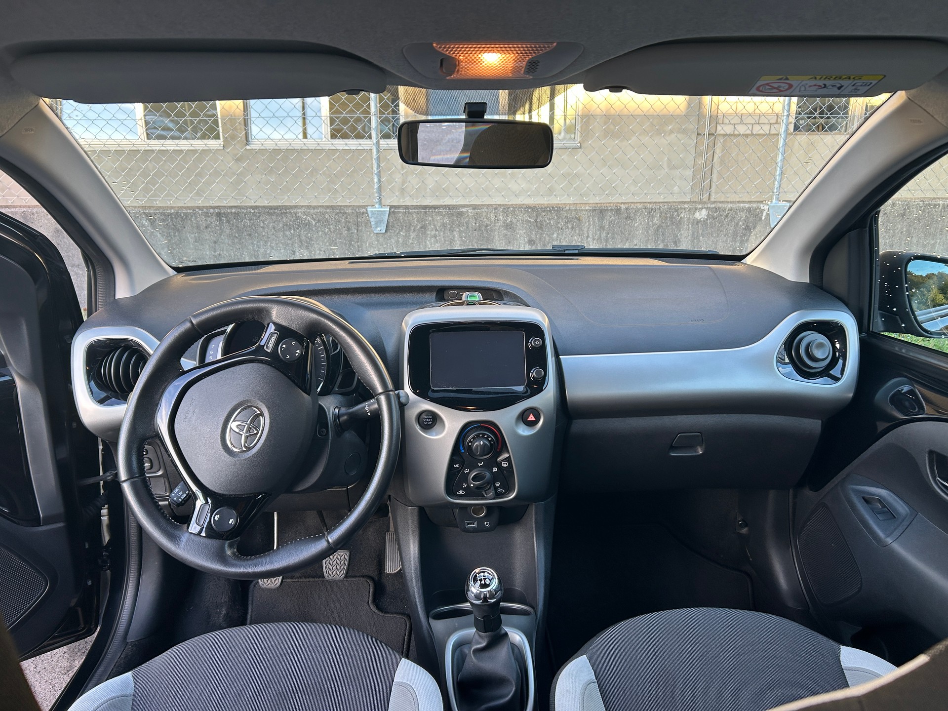 TOYOTA 1.0 VVT-i Trend-image-8