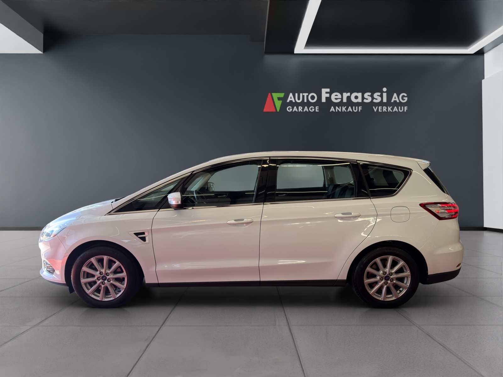 FORD S-Max 2.0 TDCi Titanium AWD PowerShift-image-1