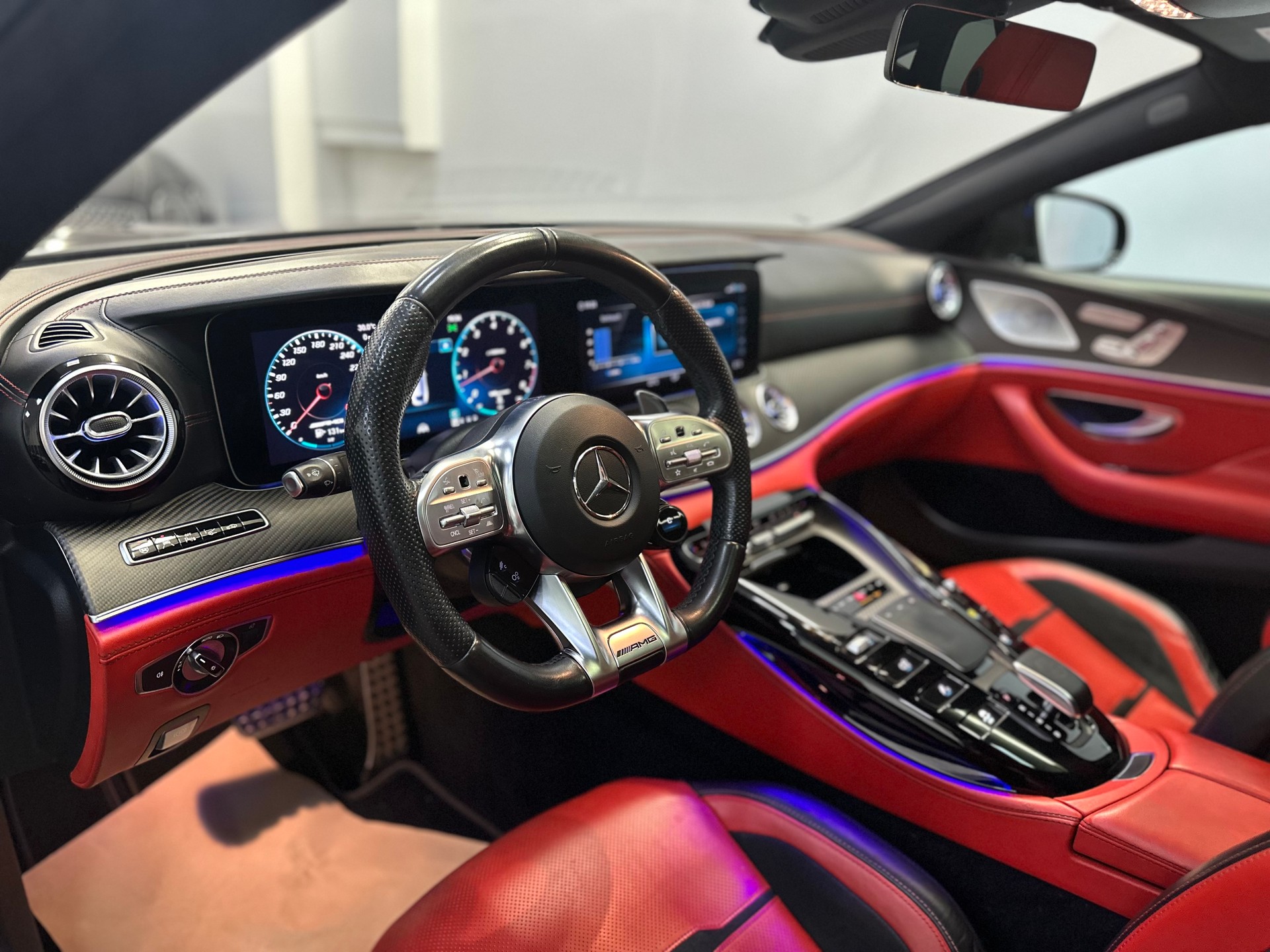 MERCEDES-BENZ AMG GT 4 63 4Matic+ Speedshift MCT-image-15