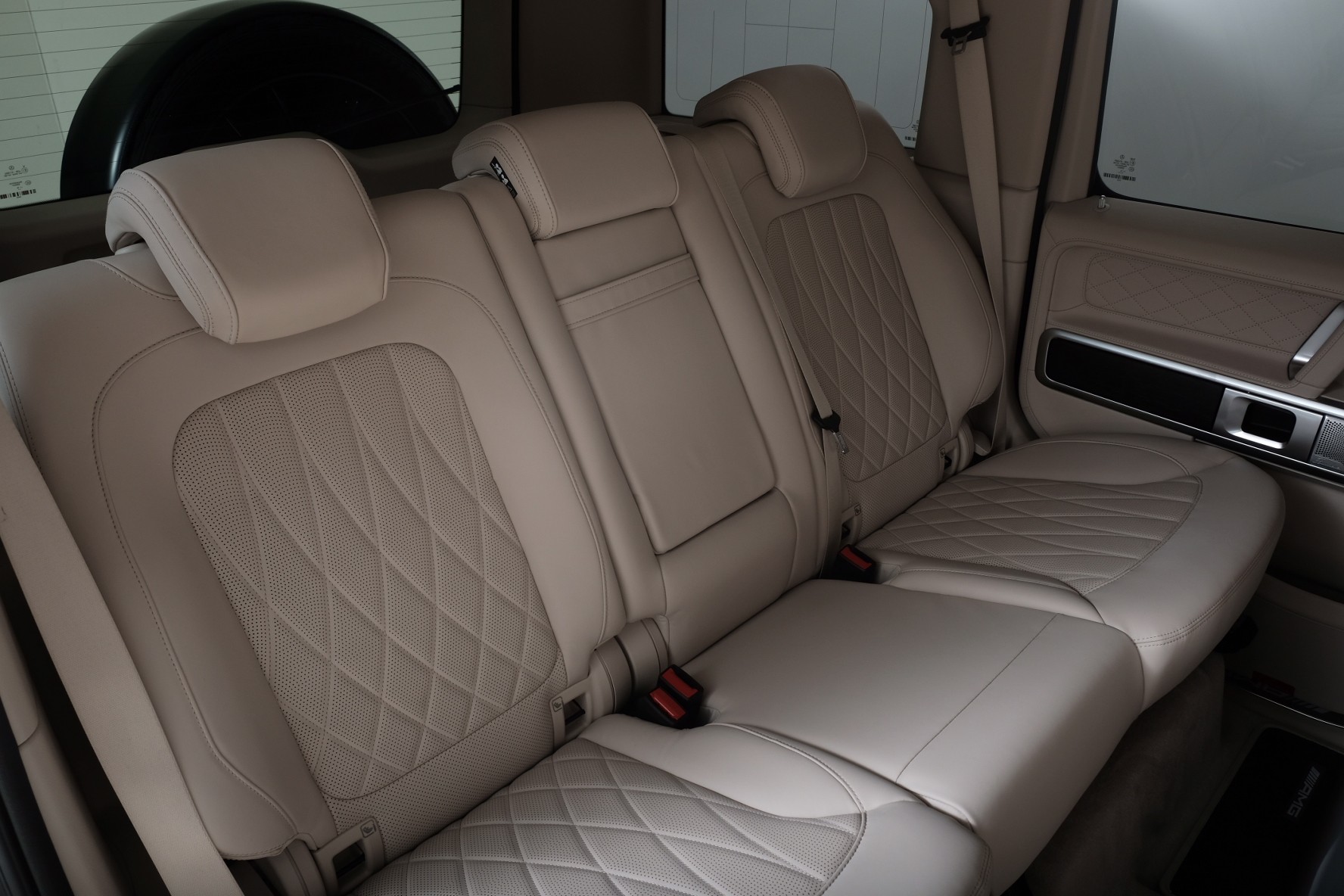 MERCEDES-BENZ G 63 AMG W465-image-12
