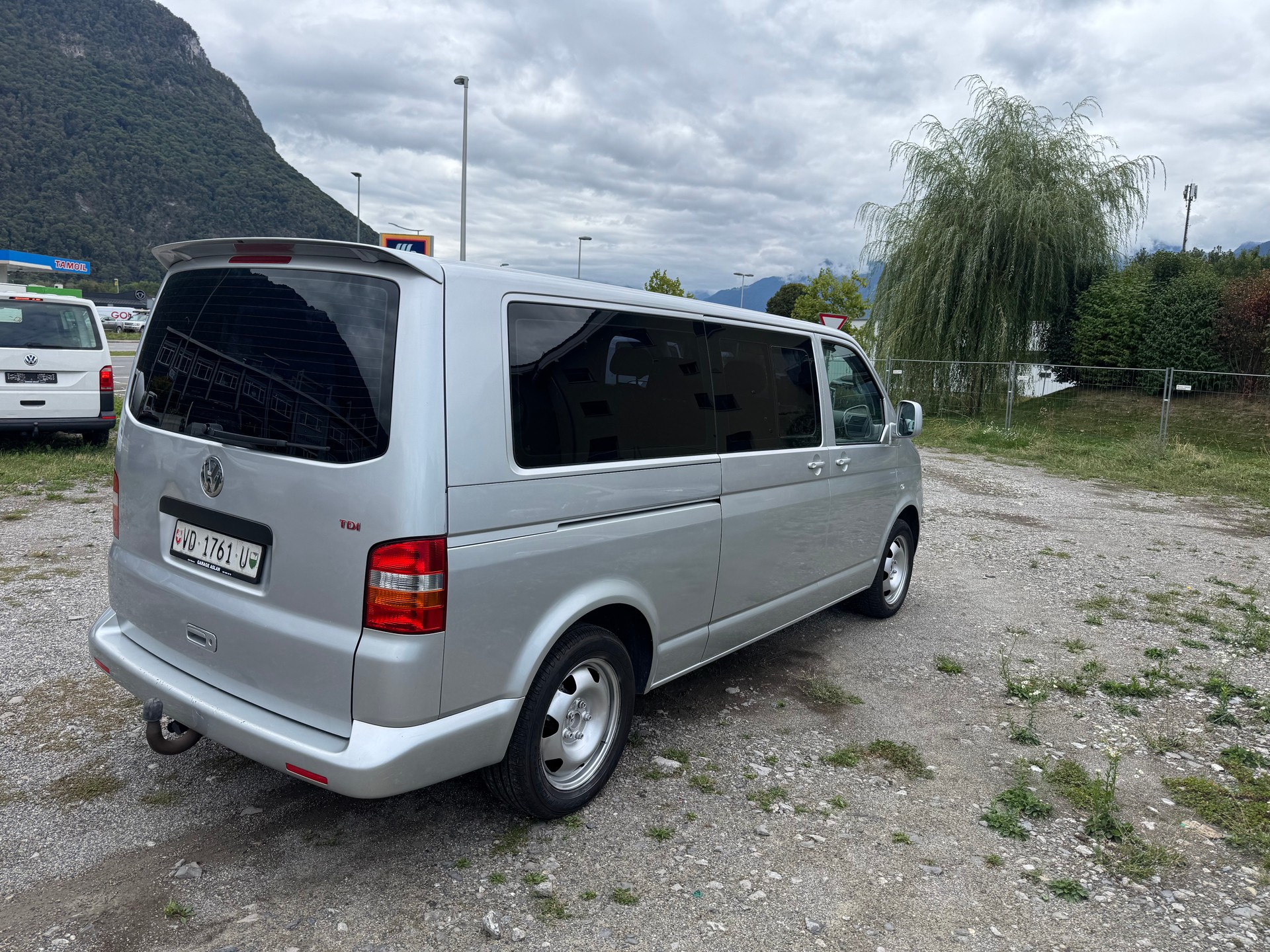 VW T5 Caravelle Trend 2.5 TDI PD-image-2