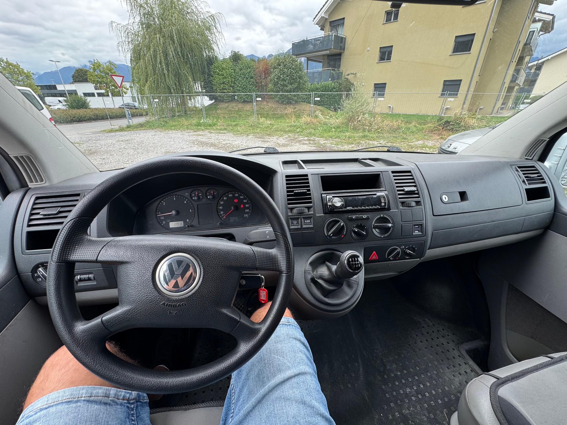 VW T5 Caravelle Trend 2.5 TDI PD-image-10