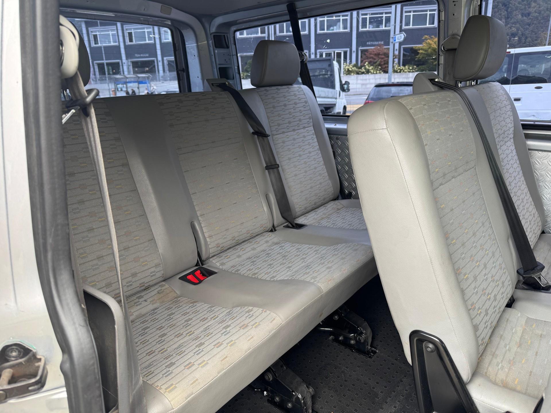 VW T5 Caravelle Trend 2.5 TDI PD-image-6