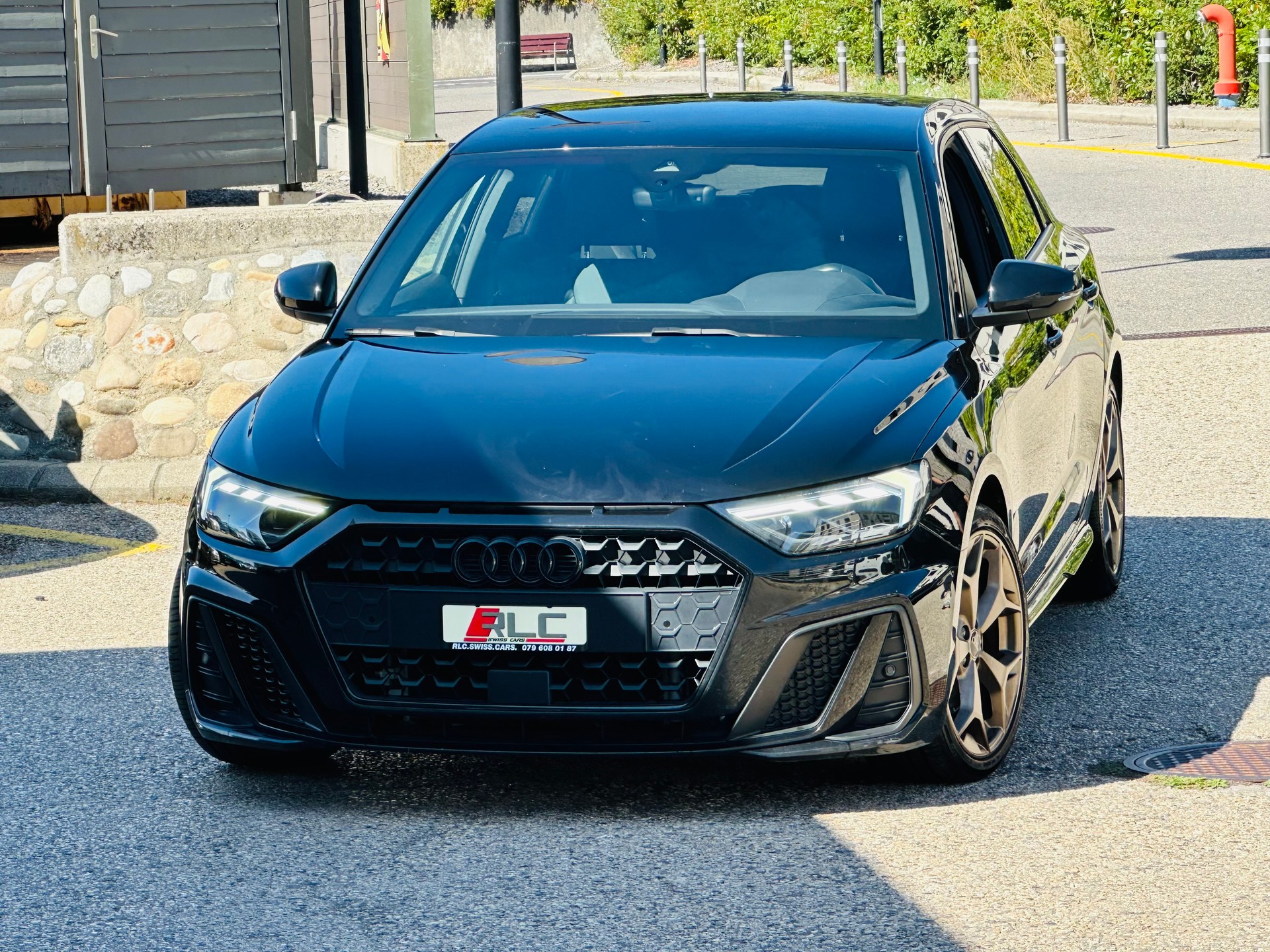 AUDI A1 Sportback 35 TFSI S Line S-tronic-image-6