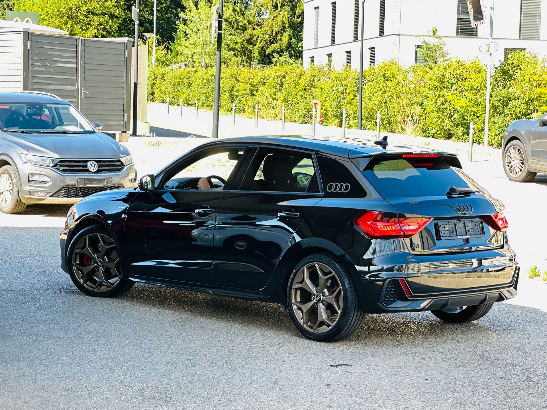 AUDI A1 Sportback 35 TFSI S Line S-tronic-image-8