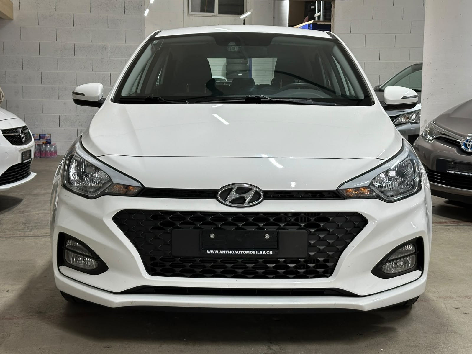 HYUNDAI i20 Active 1.0 T-GDi Origo DCT-image-2