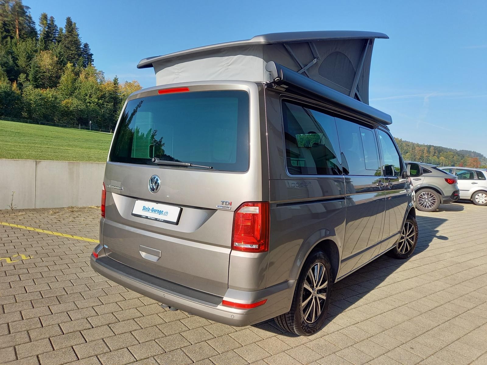 VW T6 California 2.0 TDI Ocean Edition DSG **Bordküche**-image-1