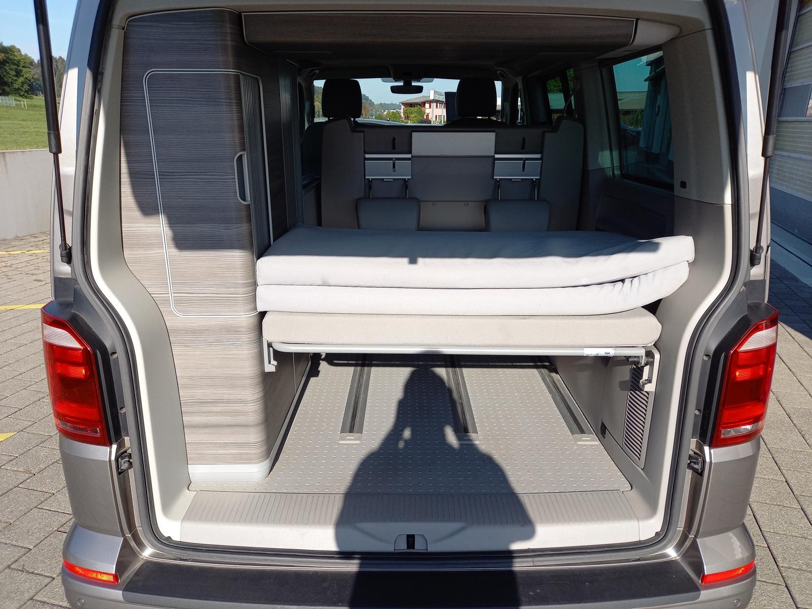VW T6 California 2.0 TDI Ocean Edition DSG **Bordküche**-image-13