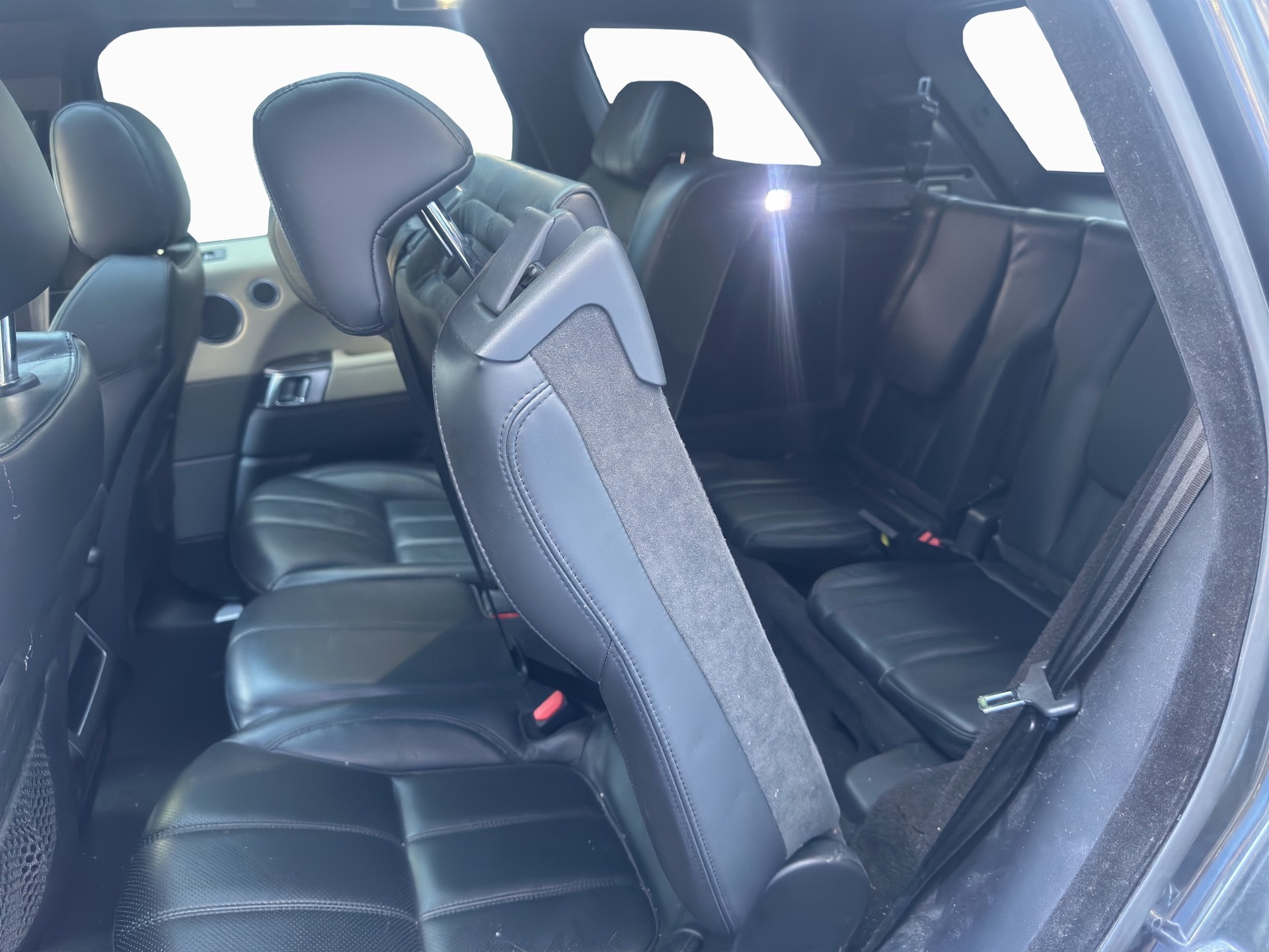 LAND ROVER Range Rover Sport 3.0 SDV6 SE Automatic-image-10