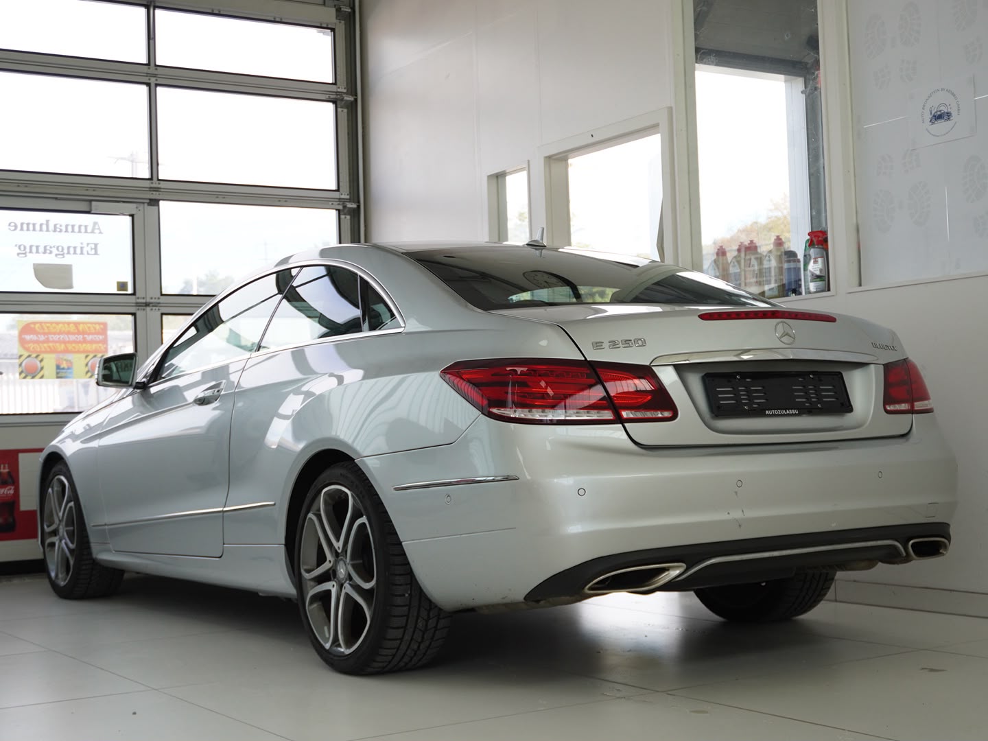 MERCEDES-BENZ E 250 BlueTEC 9G-Tronic-image-1