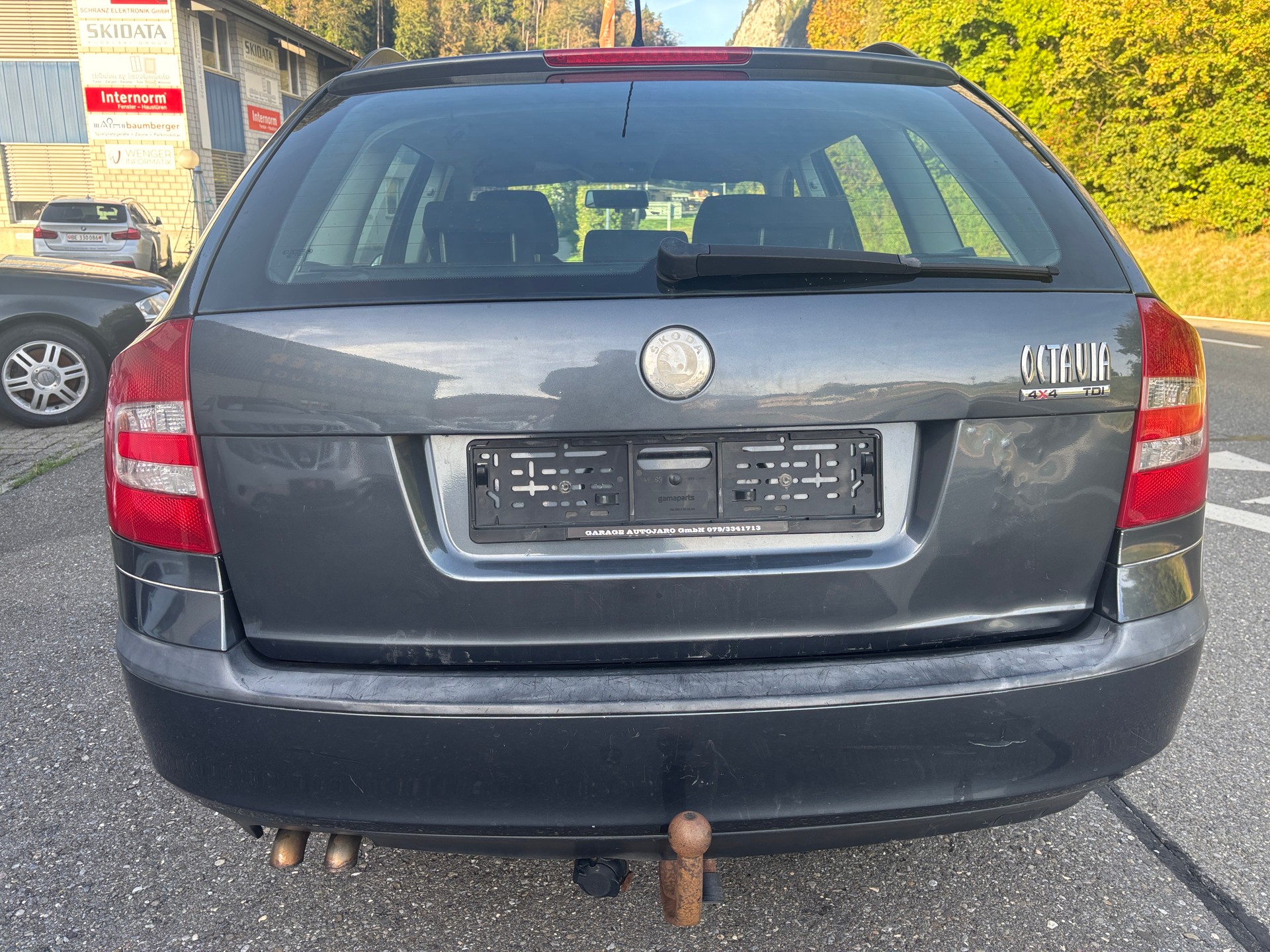 SKODA Octavia 1.9 TDI Adventure 4x4-image-7