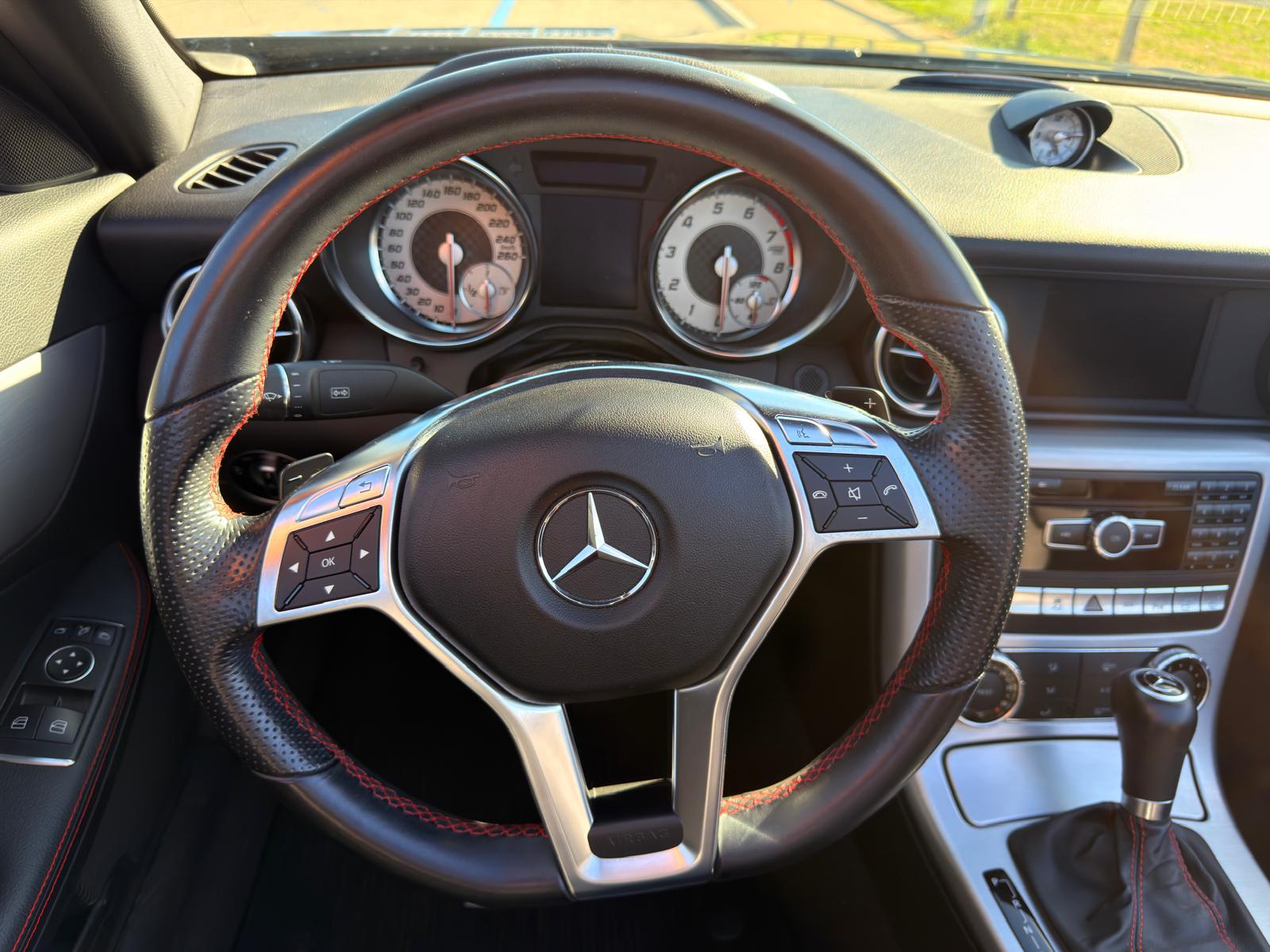 MERCEDES-BENZ SLK 200-image-5