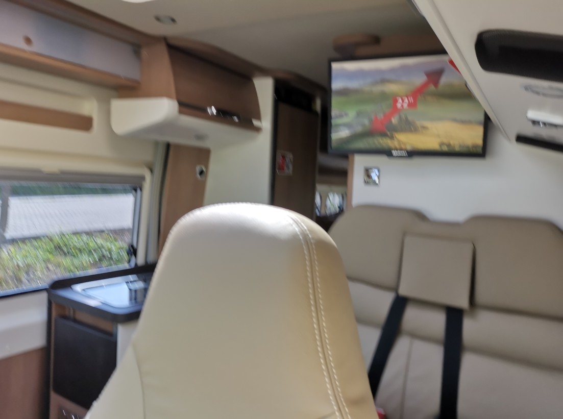 MALIBU Malibu Carthago Van 640 LE Charming GT, AHK 2'500 kg-image-3