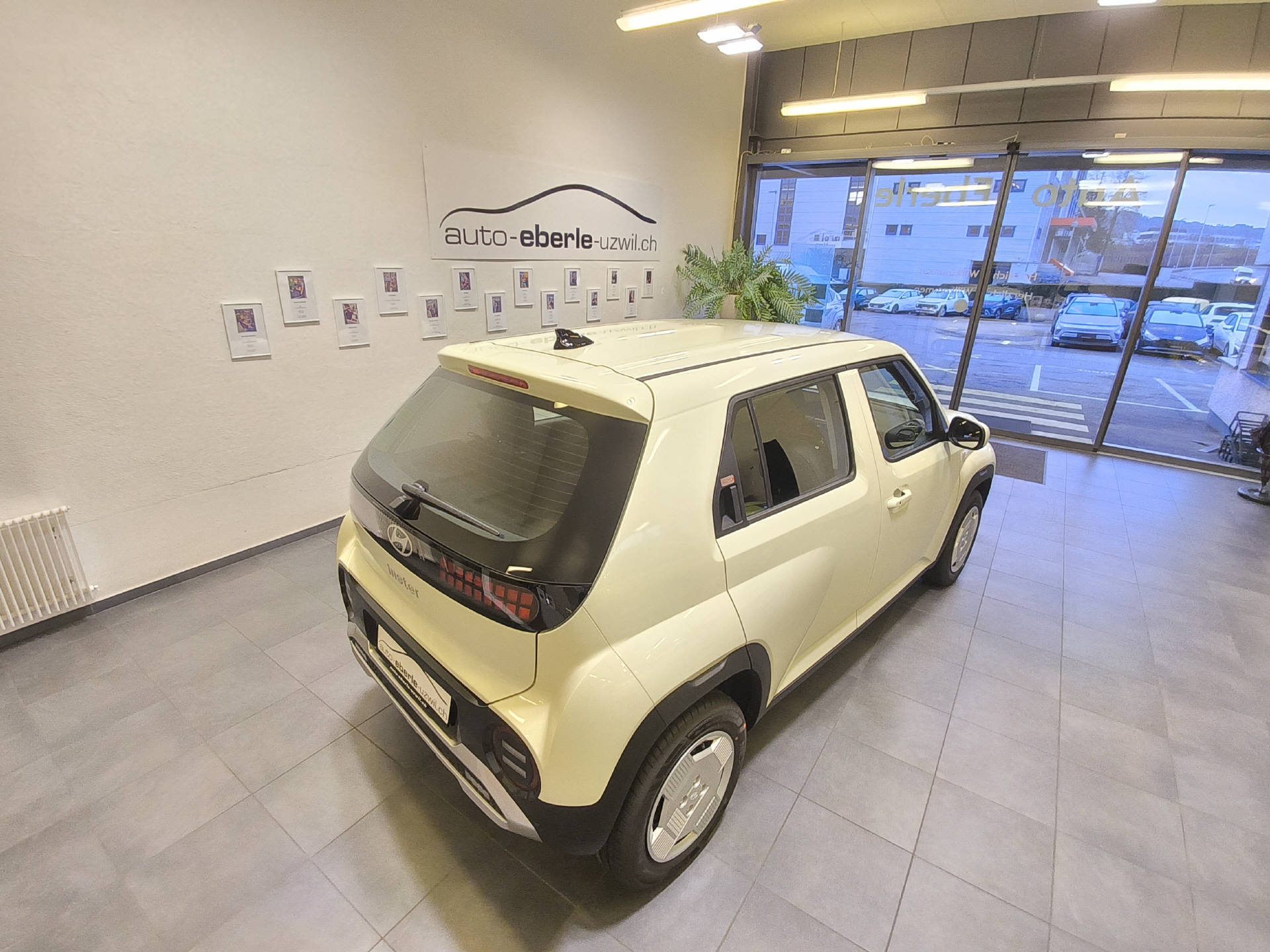 HYUNDAI Inster 49 kWh Electric Origo-image-29
