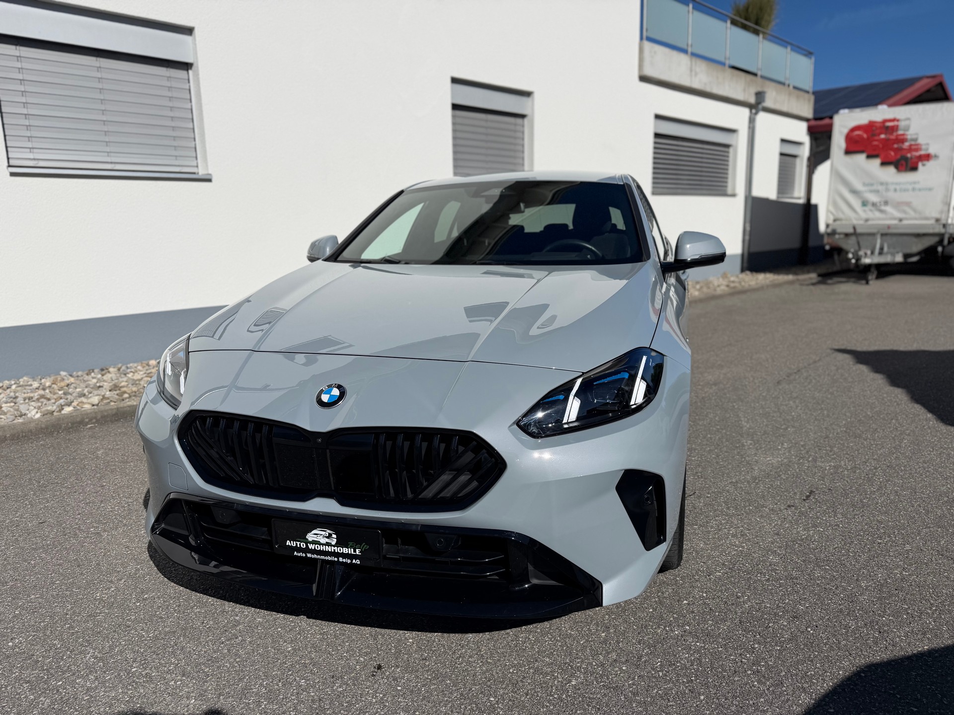 BMW 118d Steptronic M Sport Pro | HEAD-UP DISPLAY | MASSAGESITZE | 360° KAMERA | KEYLESS GO-image-9