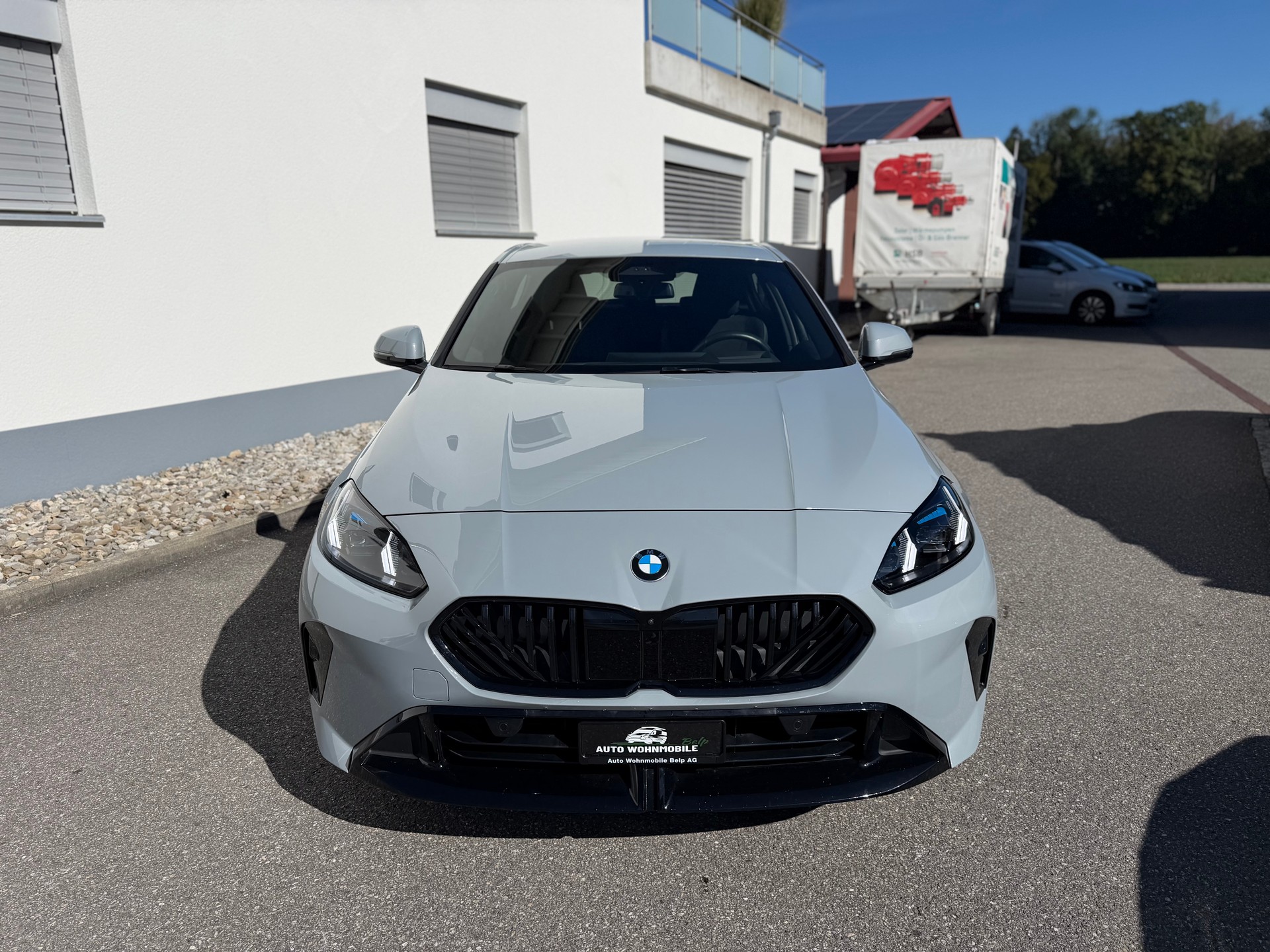 BMW 118d Steptronic M Sport Pro | HEAD-UP DISPLAY | MASSAGESITZE | 360° KAMERA | KEYLESS GO-image-8
