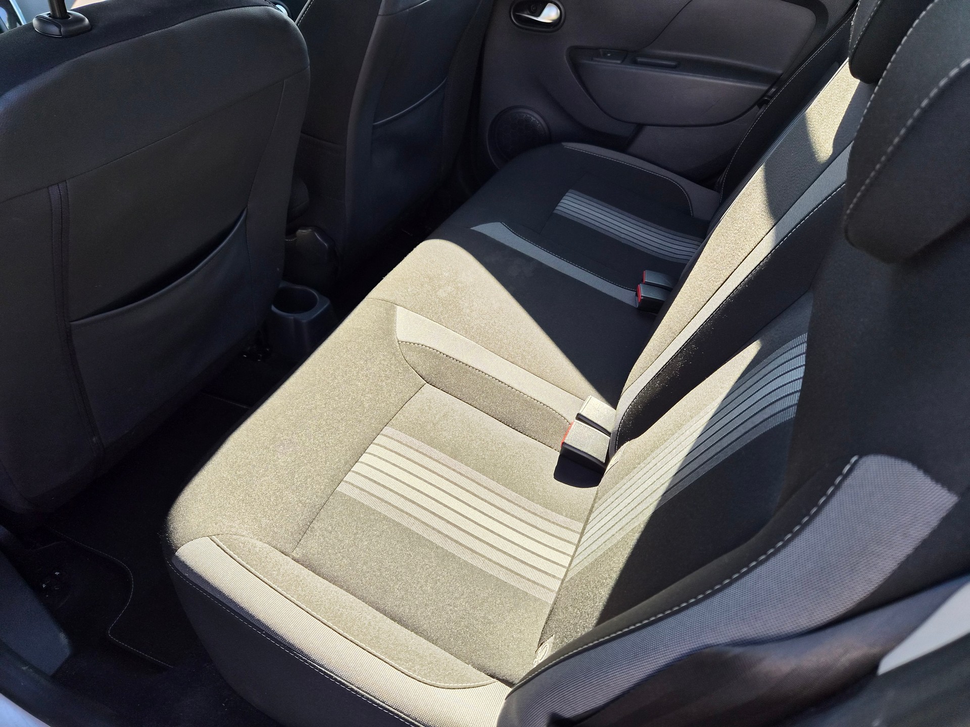 DACIA Sandero TCe 90 Stepway Unlimited 2-image-6