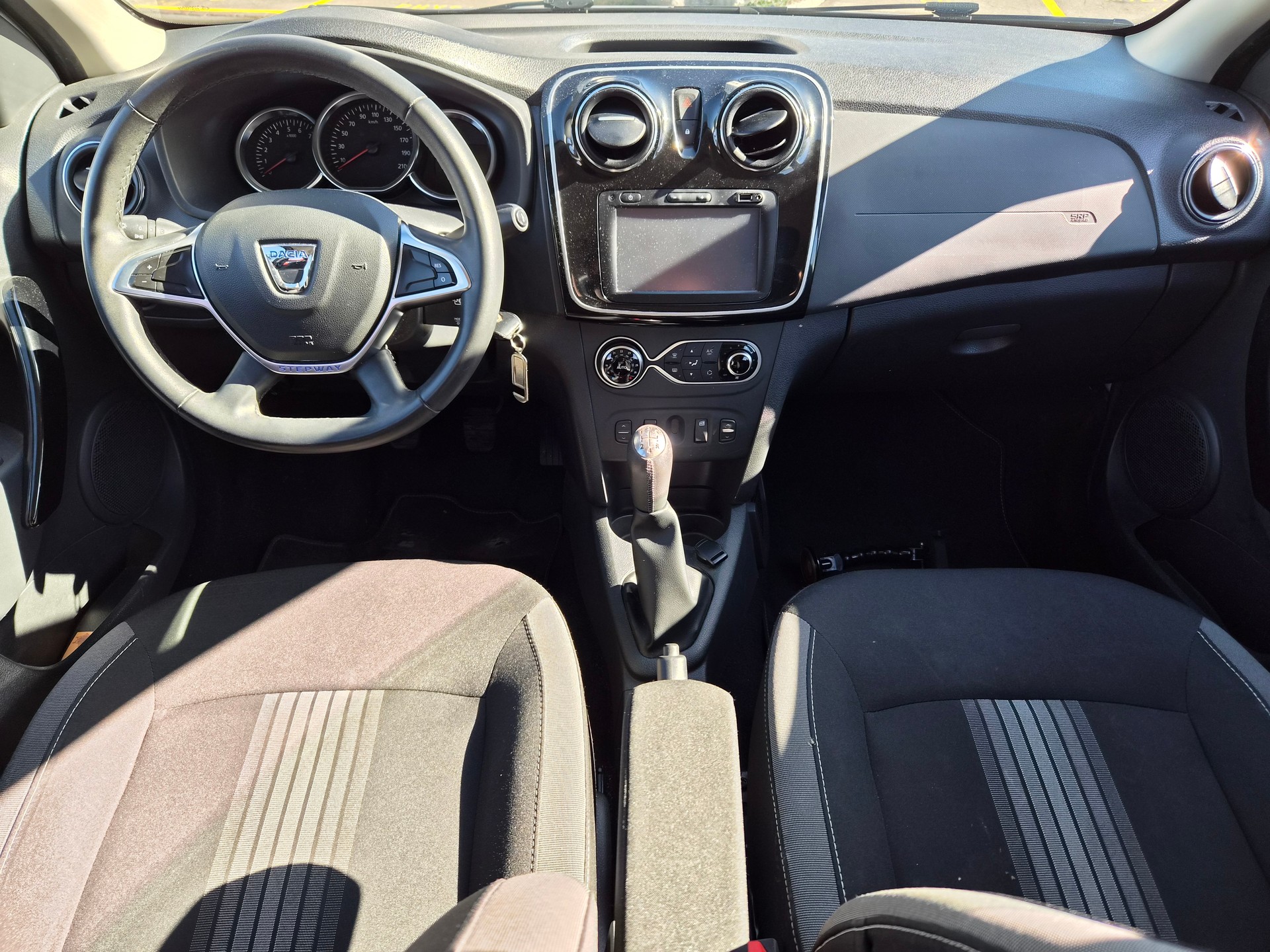 DACIA Sandero TCe 90 Stepway Unlimited 2-image-7