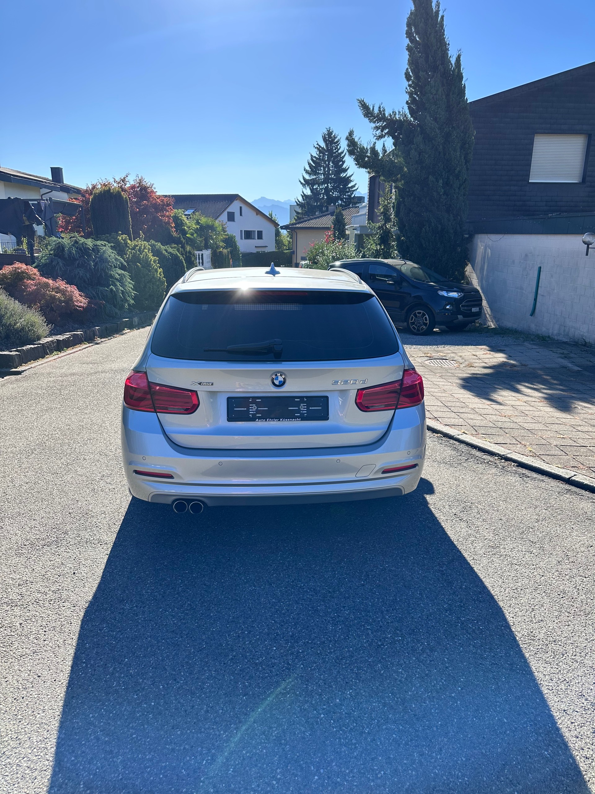 BMW 320d xDrive-image-3