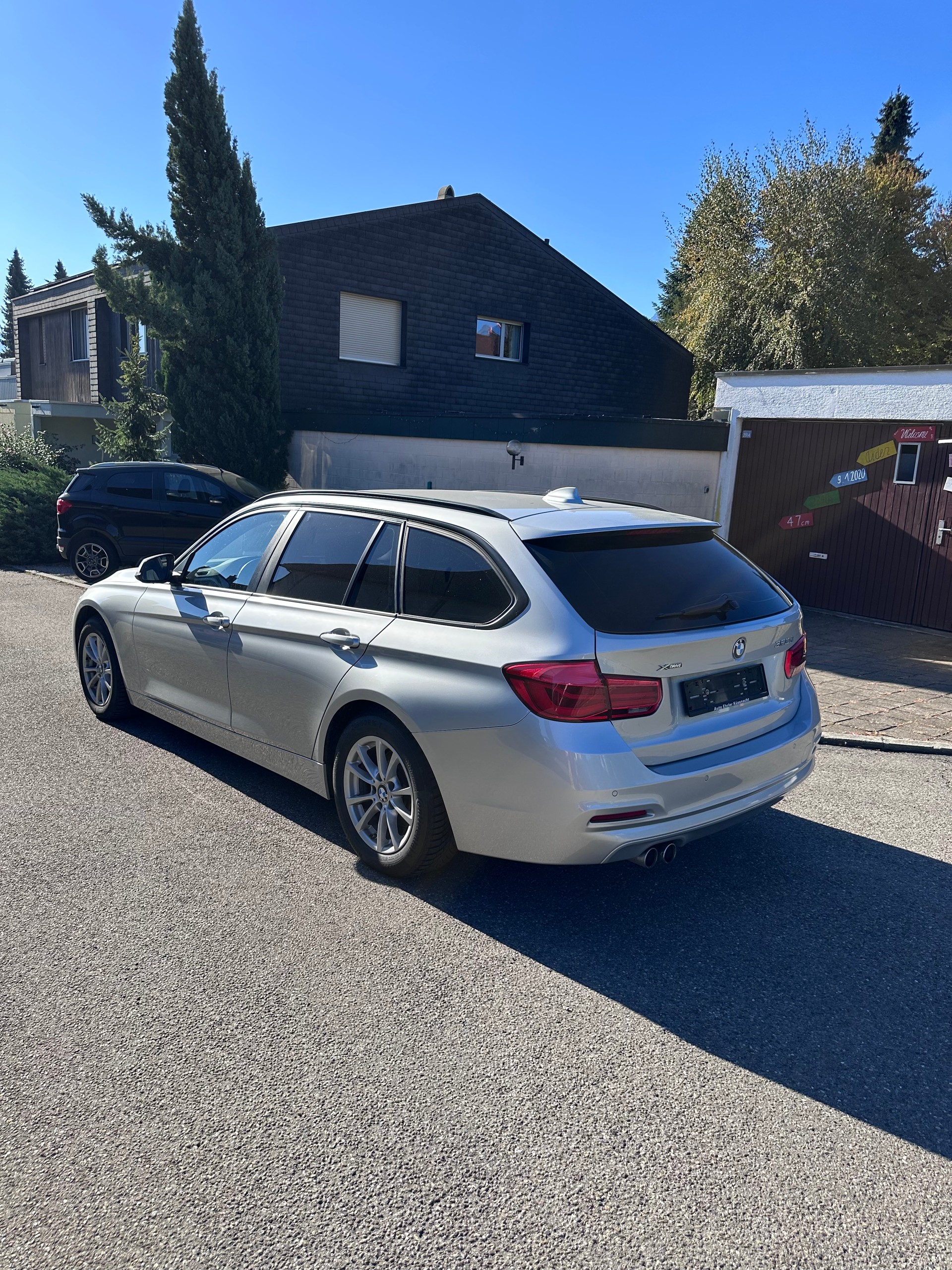 BMW 320d xDrive-image-1