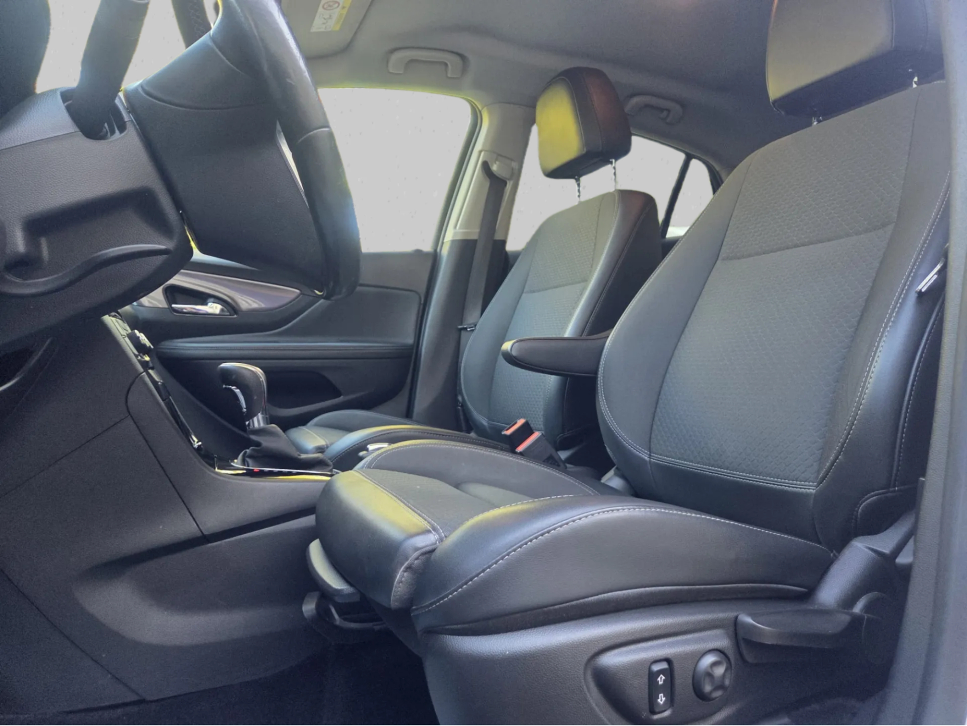 OPEL Mokka X 1.4i 16V Turbo Excellence 4WD Automatik * Expertise du jour * Frish MFK * Crochet d'attelage 1500kg *-image-5