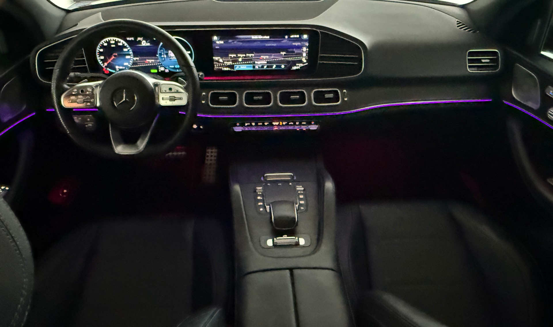 MERCEDES-BENZ GLE 450 4Matic AMG Line 9G-Tronic ***7-PLATZ***CH-FAHRZEUG***PANORAMADACH***LUFTFEDERUNG***-image-15