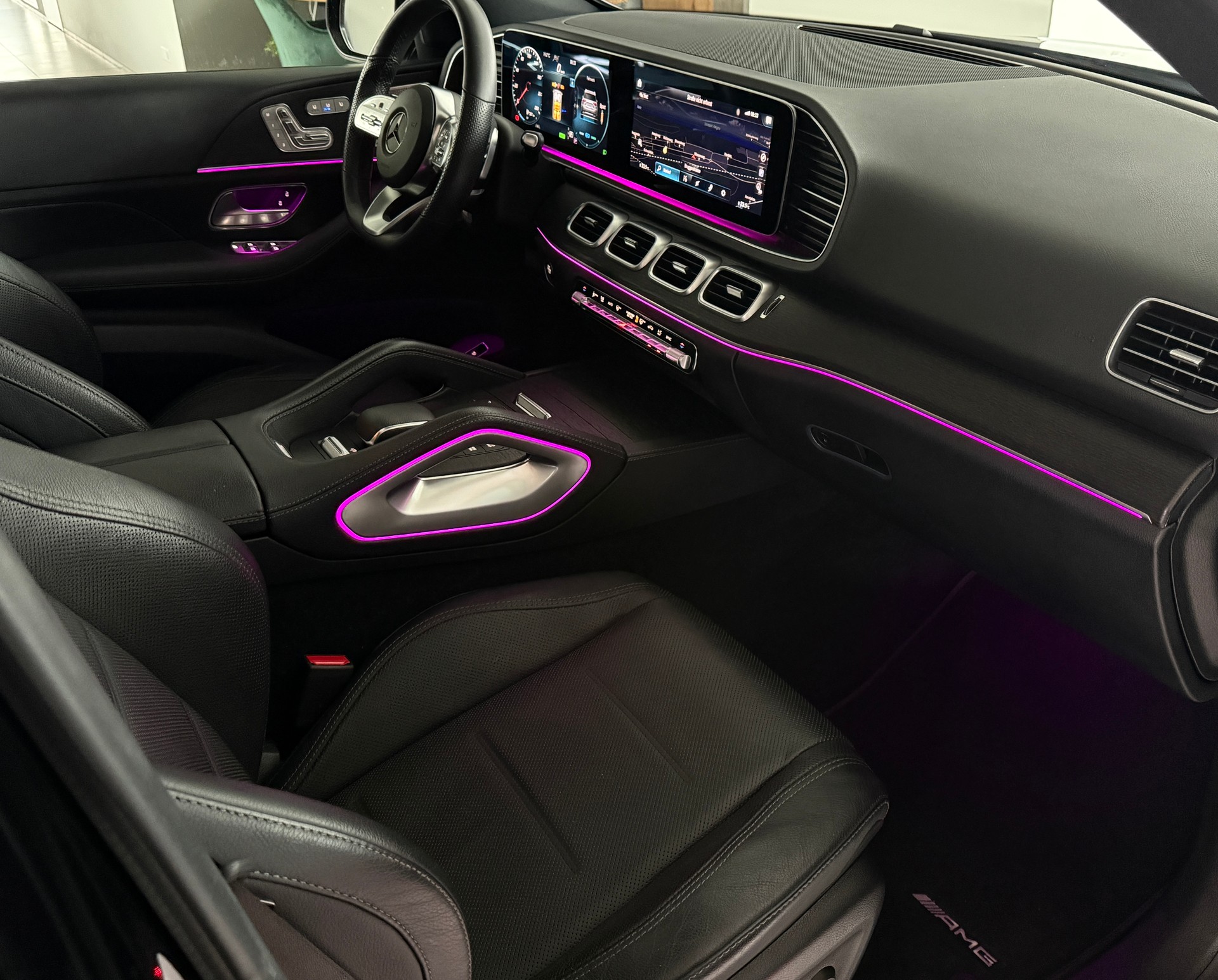 MERCEDES-BENZ GLE 450 4Matic AMG Line 9G-Tronic ***7-PLATZ***CH-FAHRZEUG***PANORAMADACH***LUFTFEDERUNG***-image-43