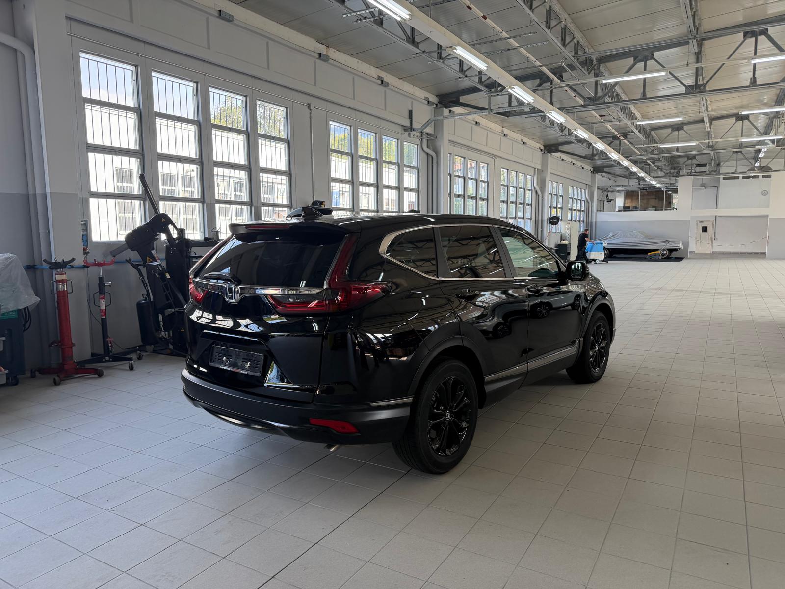 HONDA CR-V 2.0i MMD Hybrid Sport Line 4WD Automatic-image-2