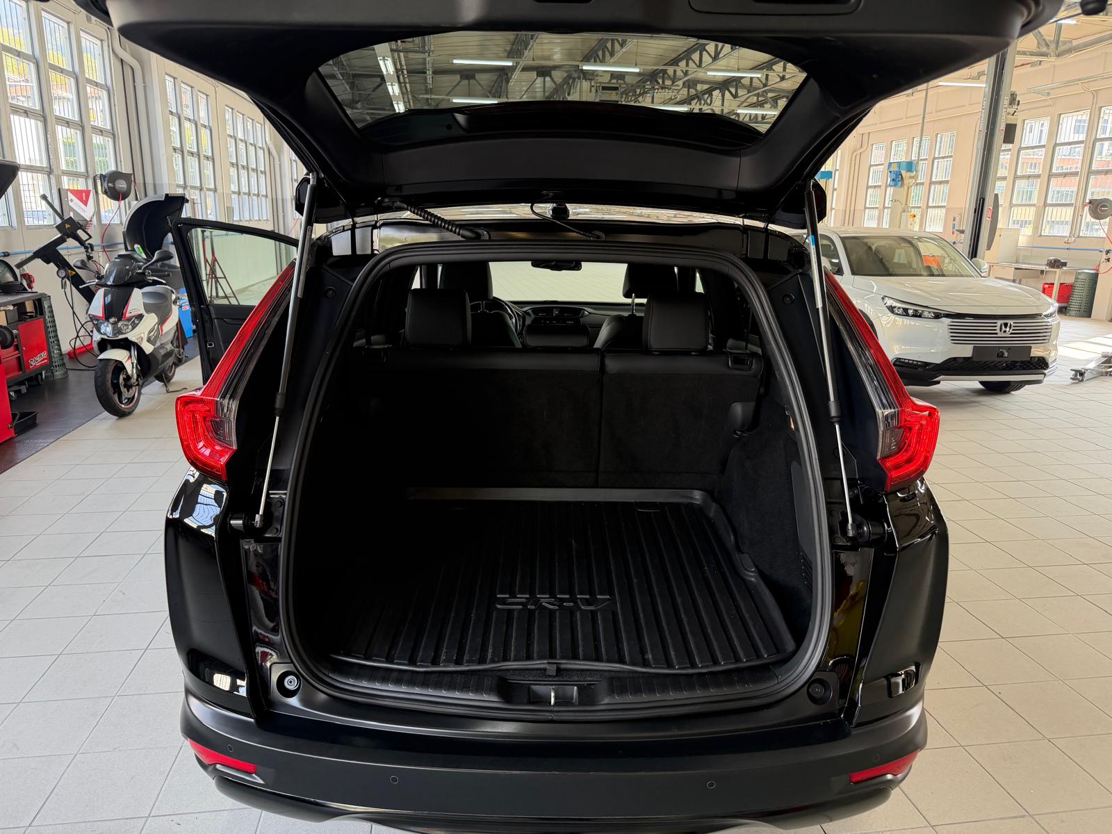 HONDA CR-V 2.0i MMD Hybrid Sport Line 4WD Automatic-image-9