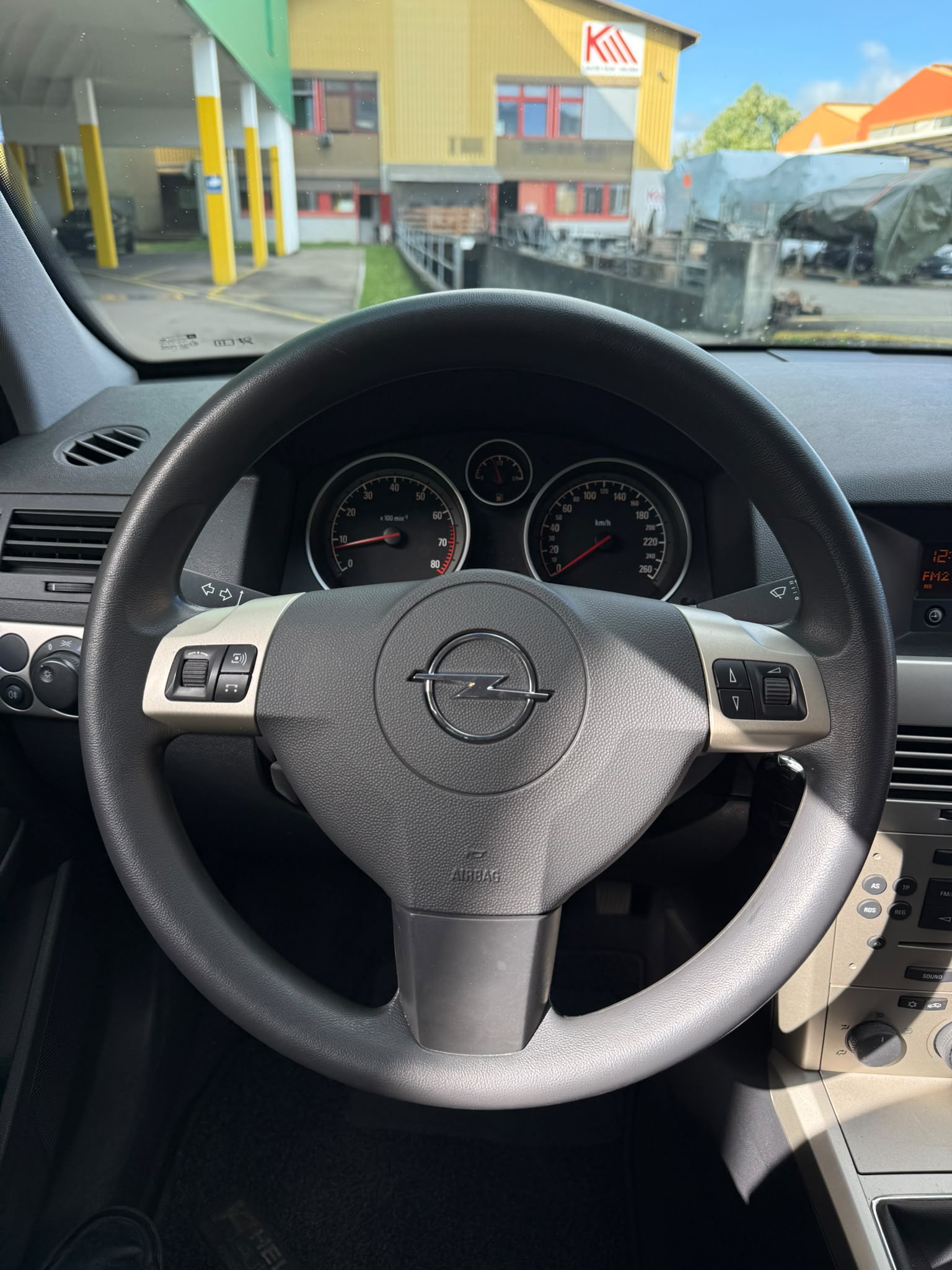 OPEL Astra 1.8i 16V Enjoy-image-10