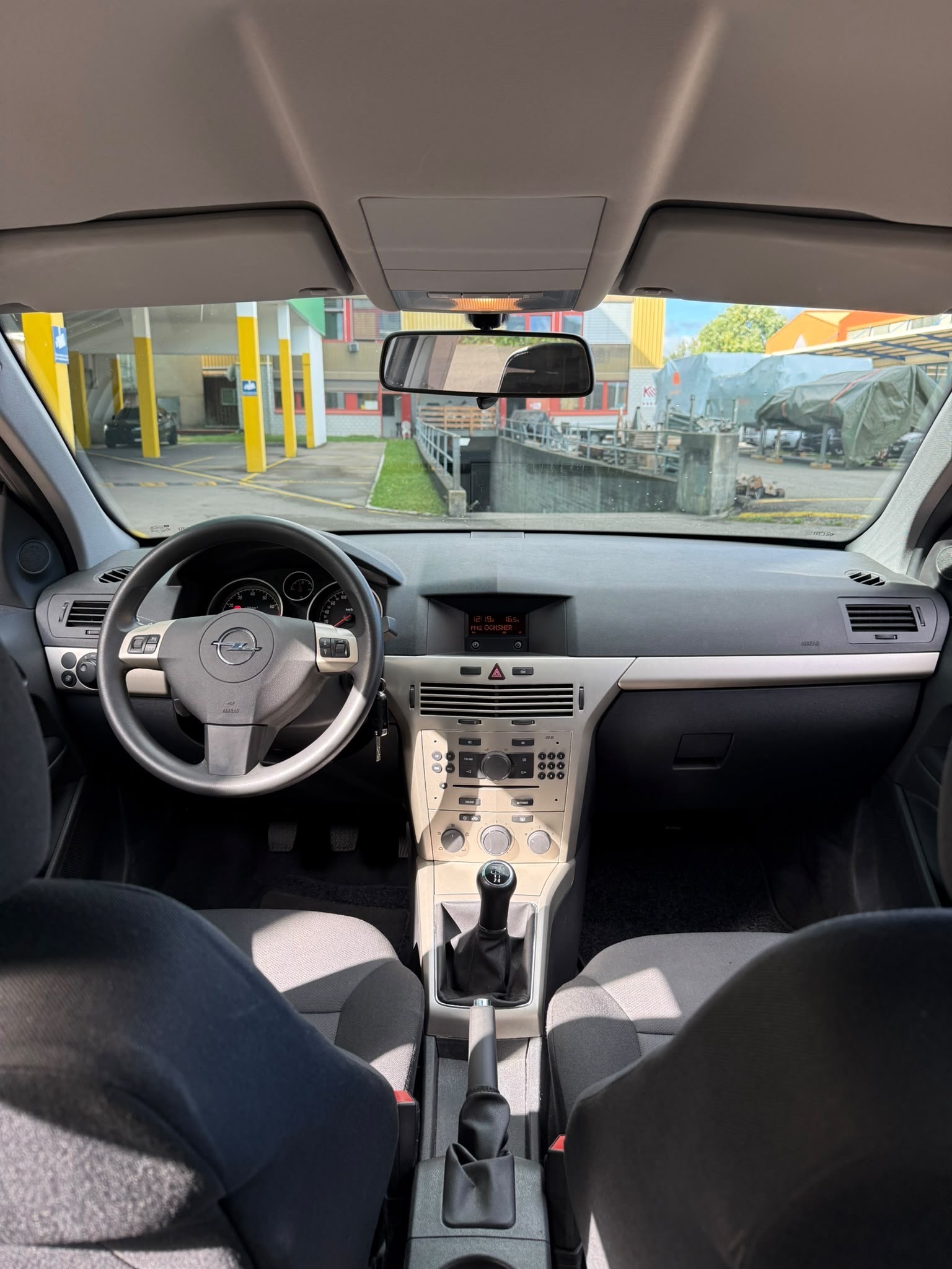 OPEL Astra 1.8i 16V Enjoy-image-8