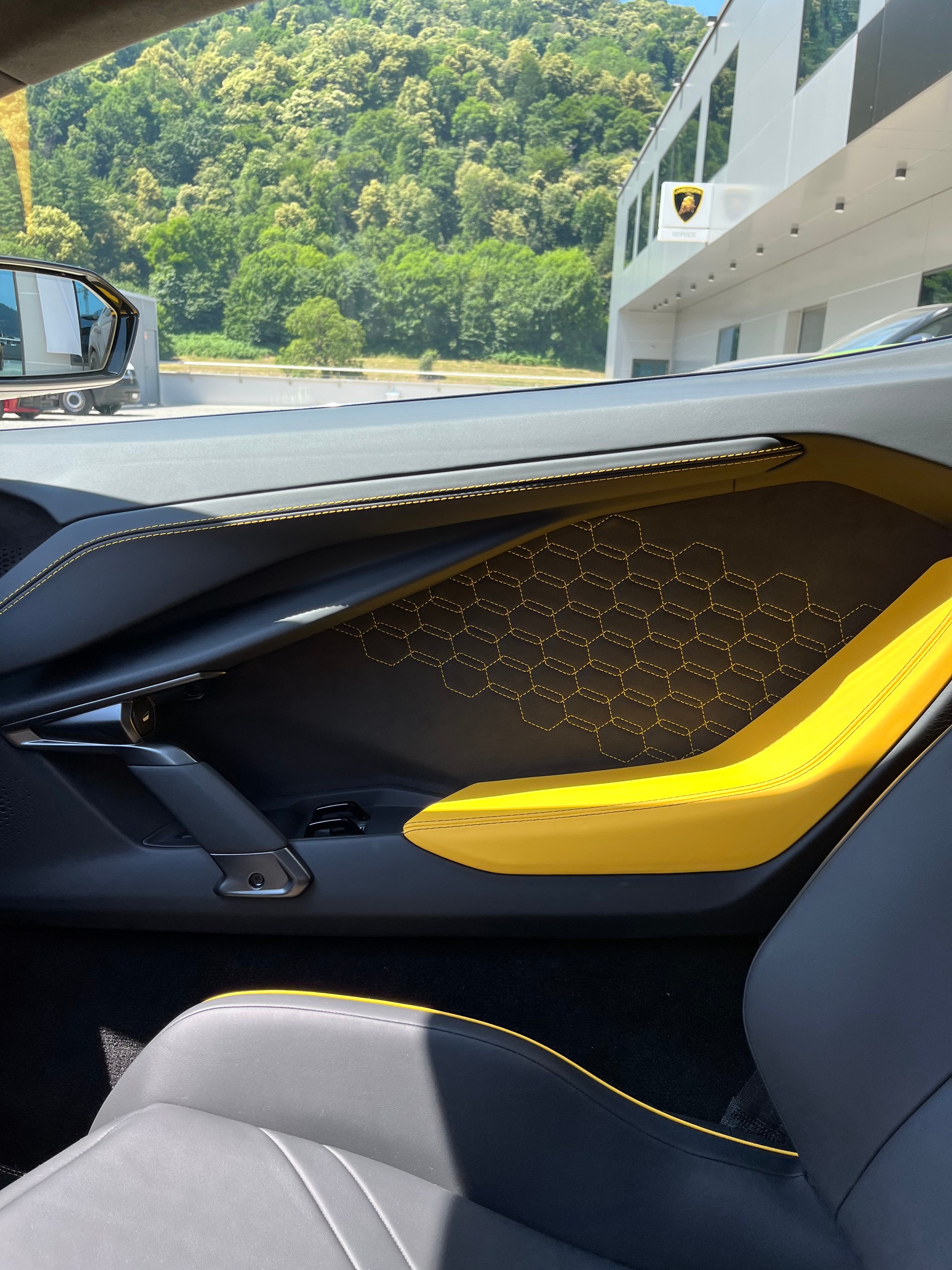 LAMBORGHINI LAMBORGHINI Revuelto MY24 Selezione Certified Pre-Owned Certifications: 150-point check list Lamborghini Lugano-image-15