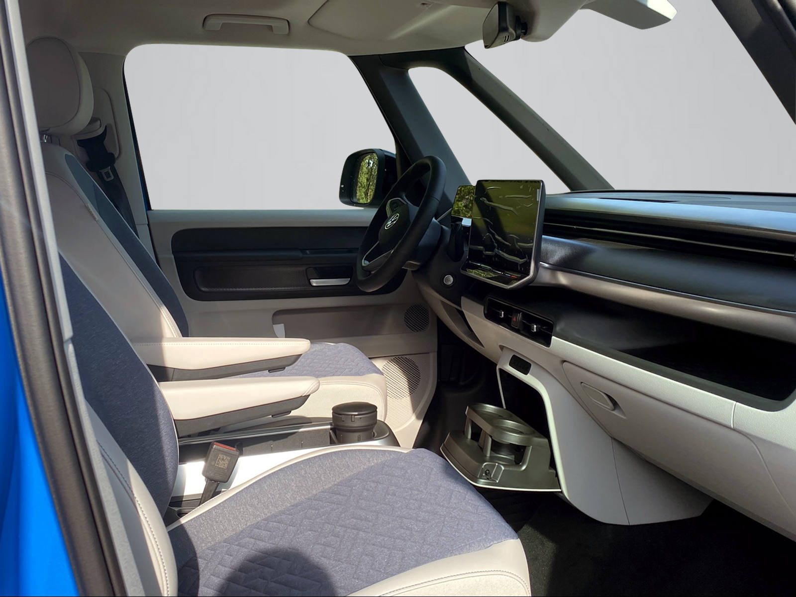 VW ID BUZZ PRO 4MOTION-image-6
