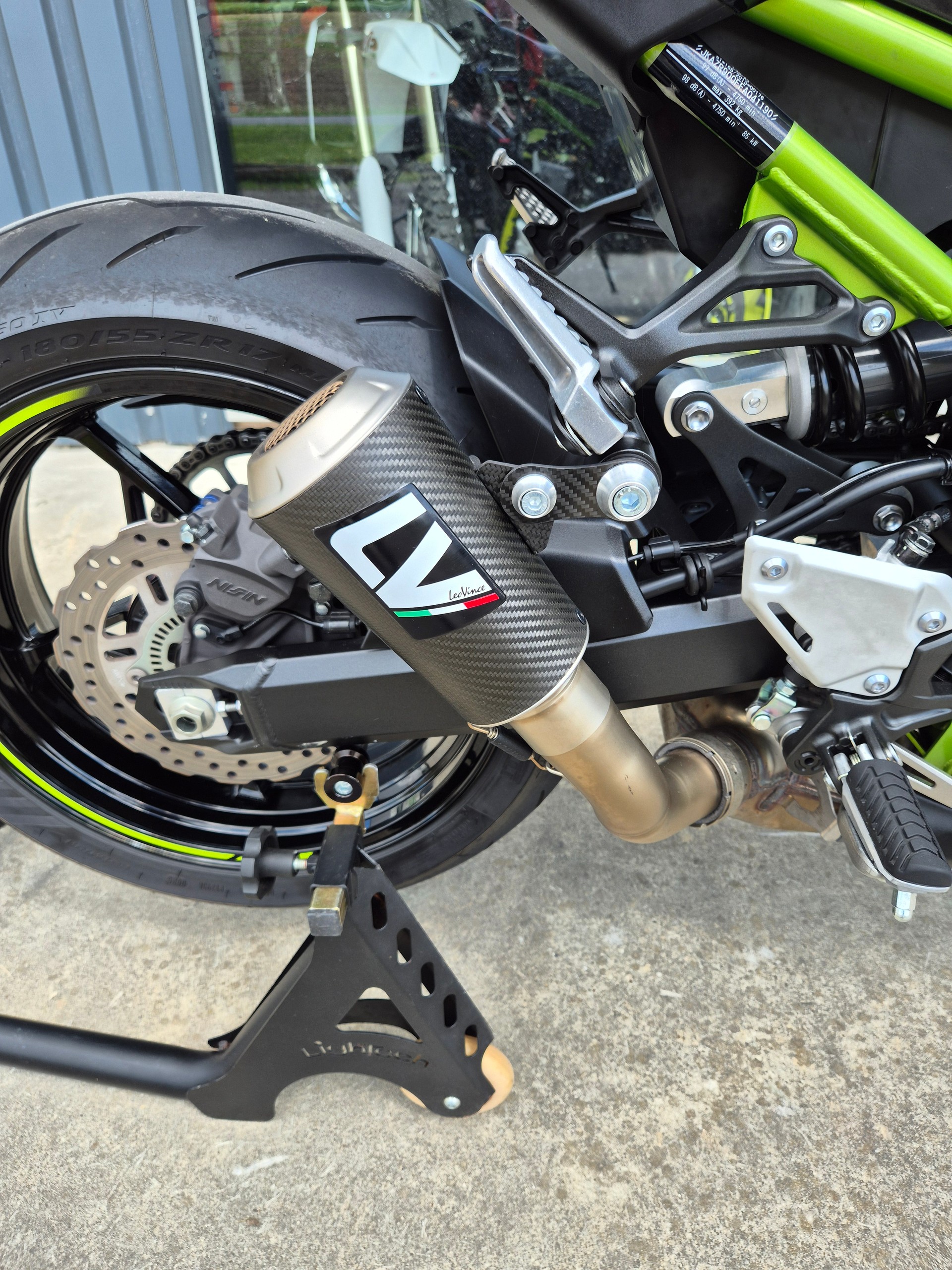 KAWASAKI Z 900-image-7