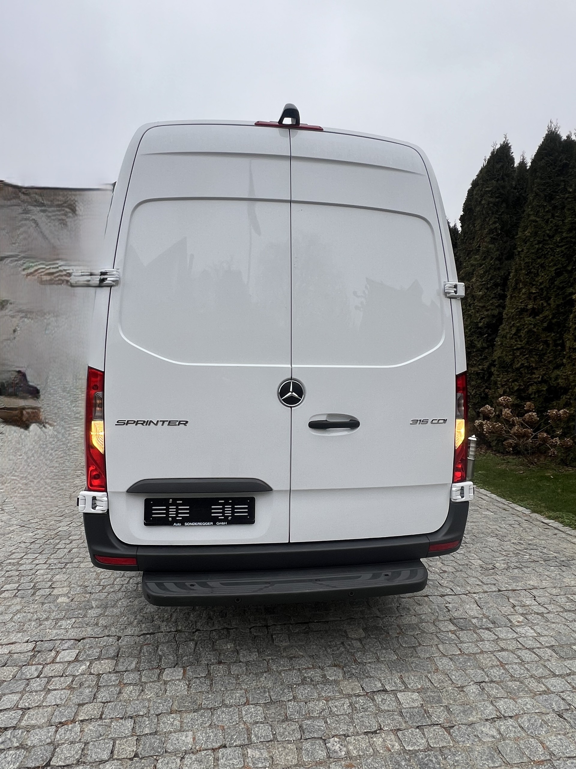 MERCEDES-BENZ Sprinter 317 CDI Lang 9G-TRONIC-image-8