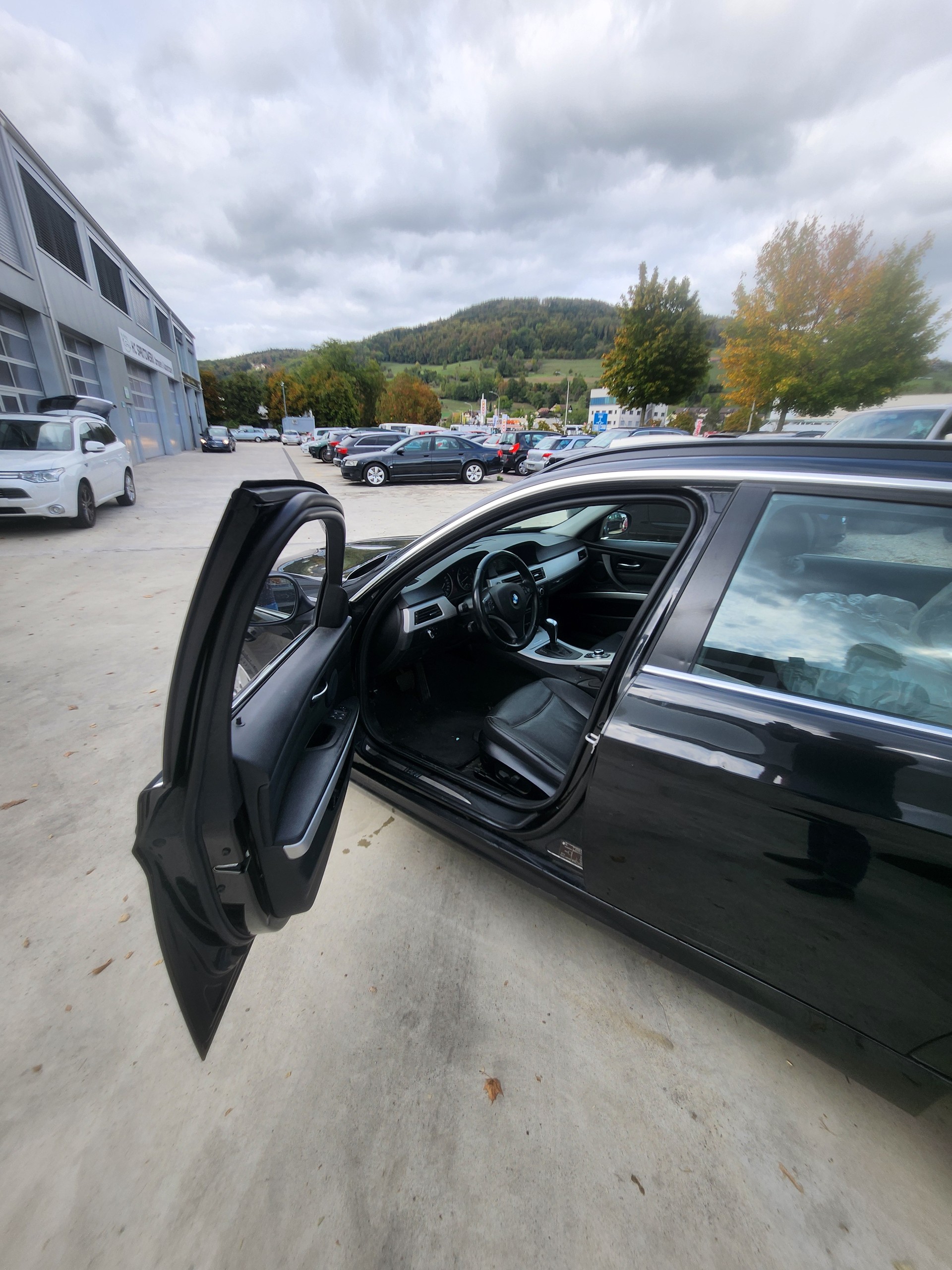 BMW 330i Touring Steptronic-image-6