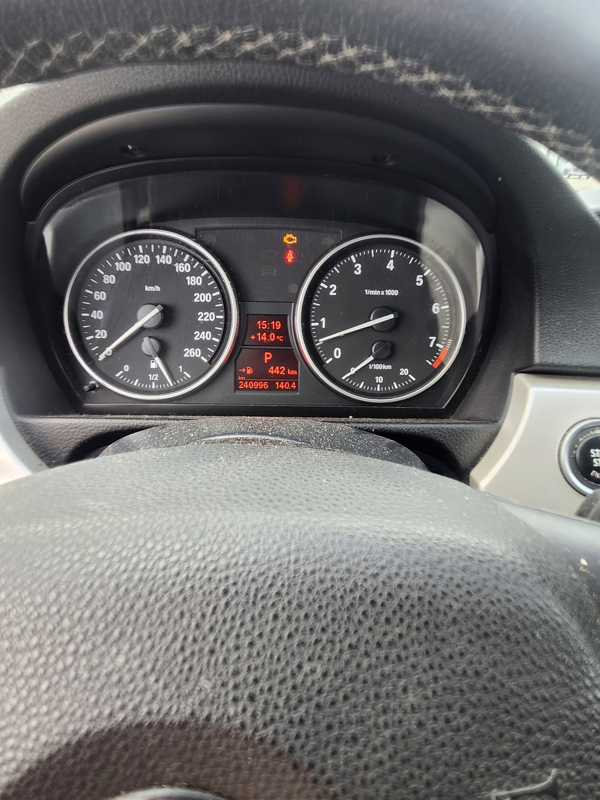 BMW 330i Touring Steptronic-image-11