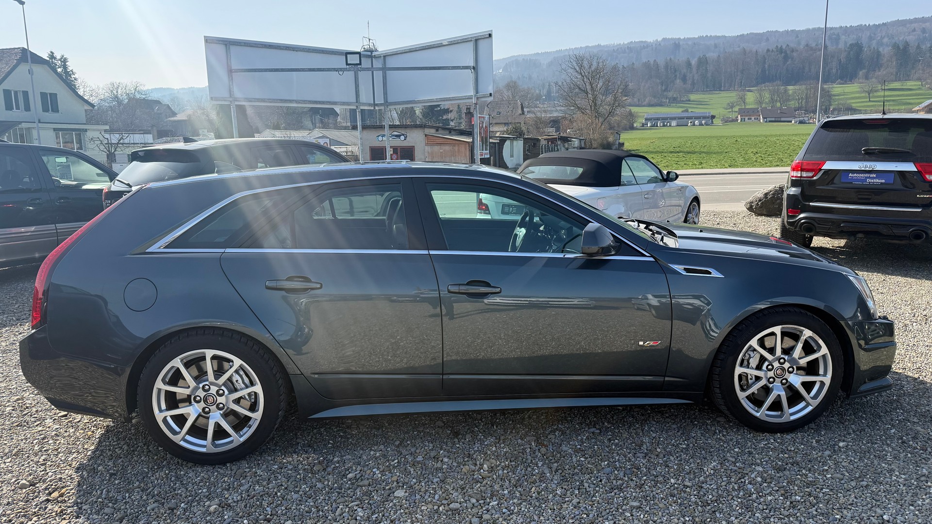 CADILLAC -V Wagon 6.2 V8 SC Automatic-image-20
