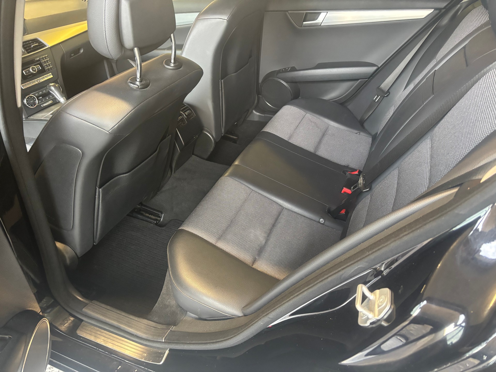 MERCEDES-BENZ C 180 CDI BlueEfficiency MyStar-image-9