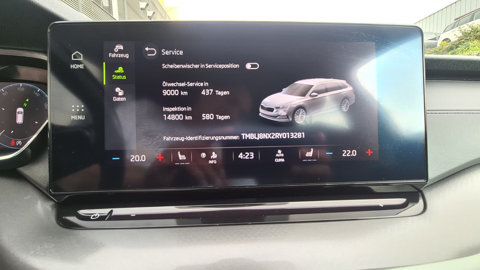 SKODA Octavia Combi 2.0 TDI DSG Ambition 4x4 ** Gr-Navi ** Sitzheizung ** Abstandsregelsysteme ** Virtual Cockpit ** Neues Modell 2023-image-12