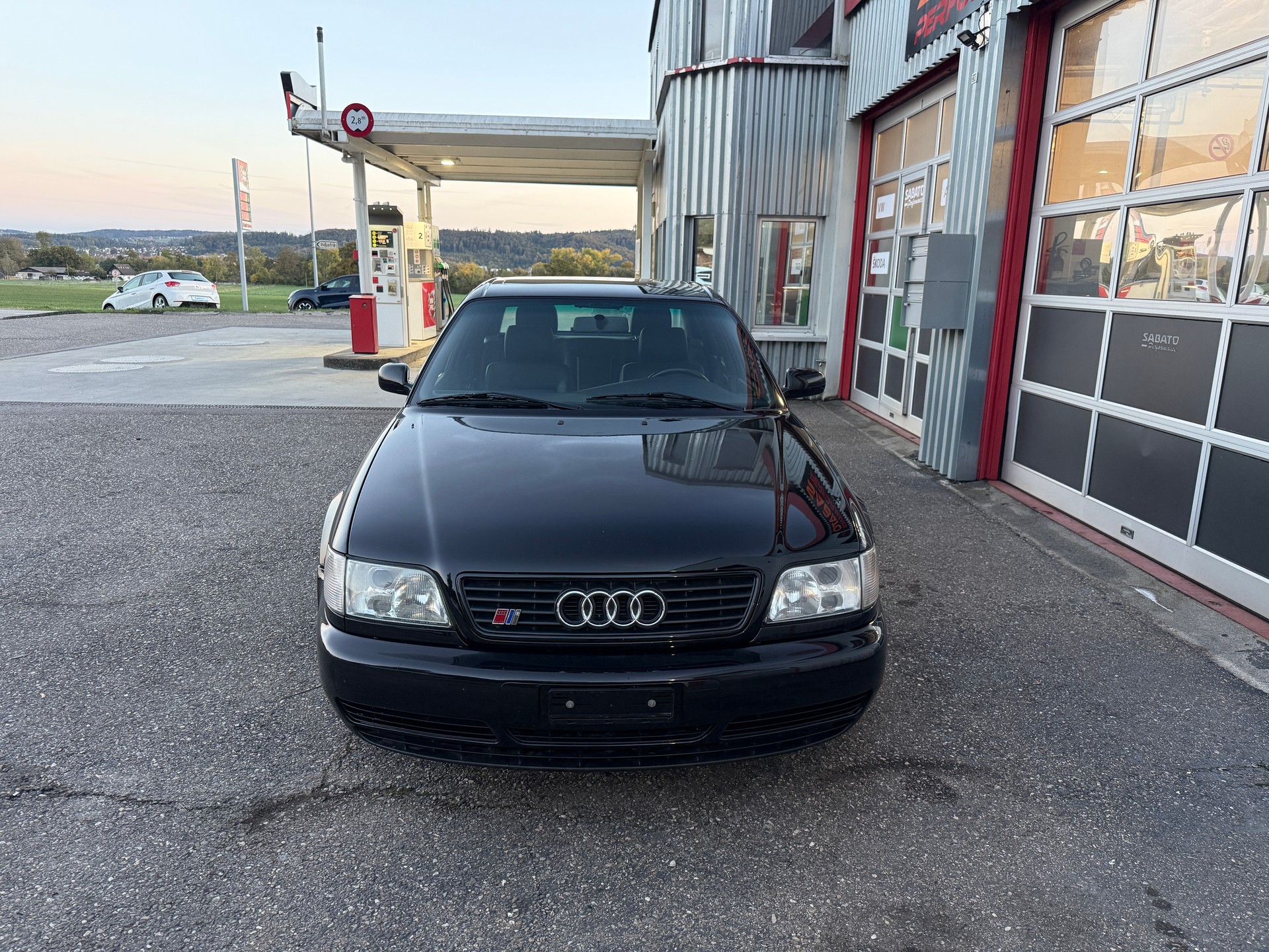 AUDI S6 quattro 4.2 plus-image-2