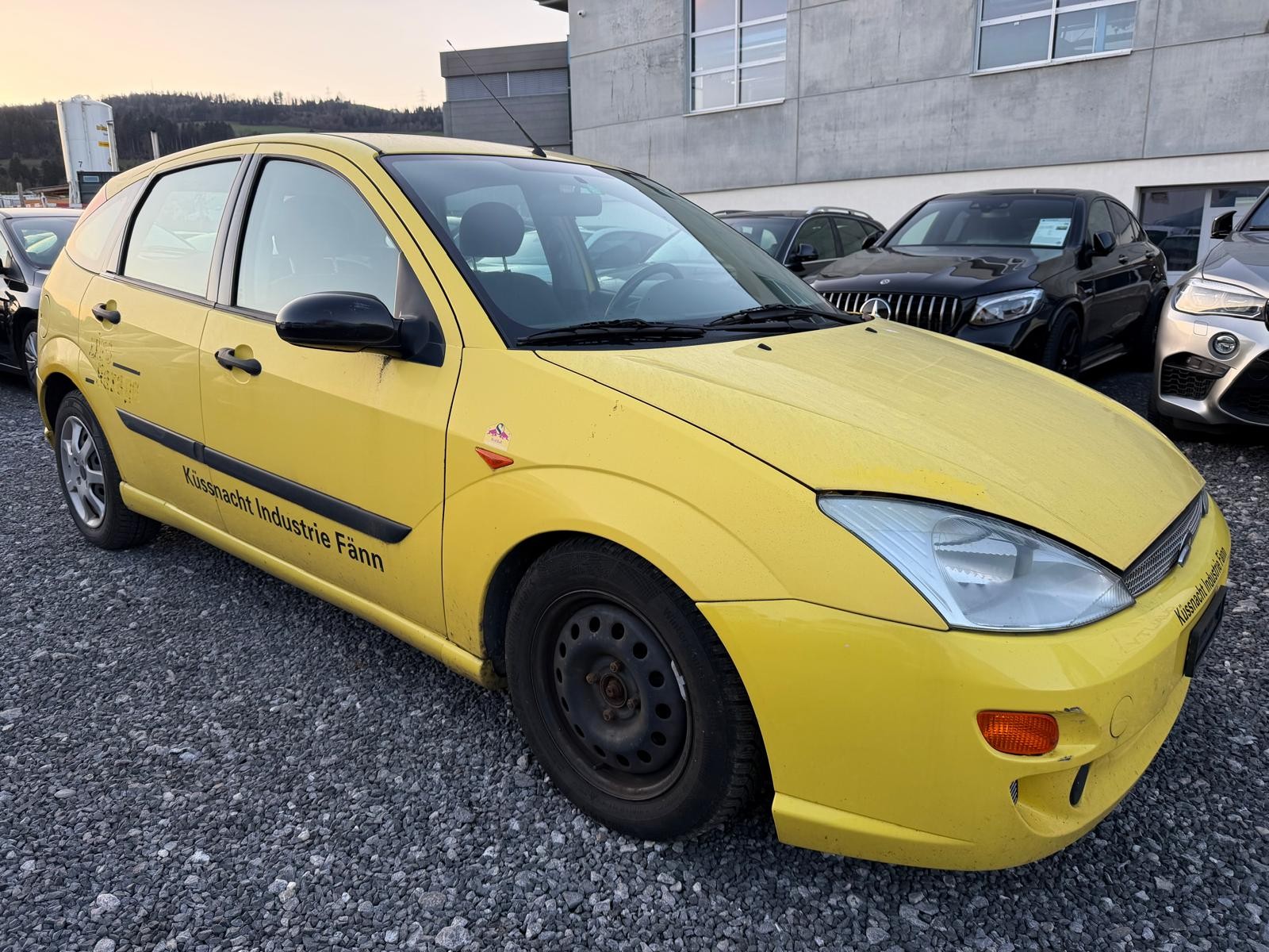 Car photo